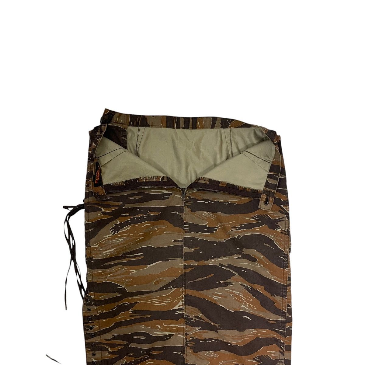 Hysteric Glamour Hysteric Glamour Bondage Camo Maxi Skirt Size 25" / US 0 / IT 36 - 9 Thumbnail