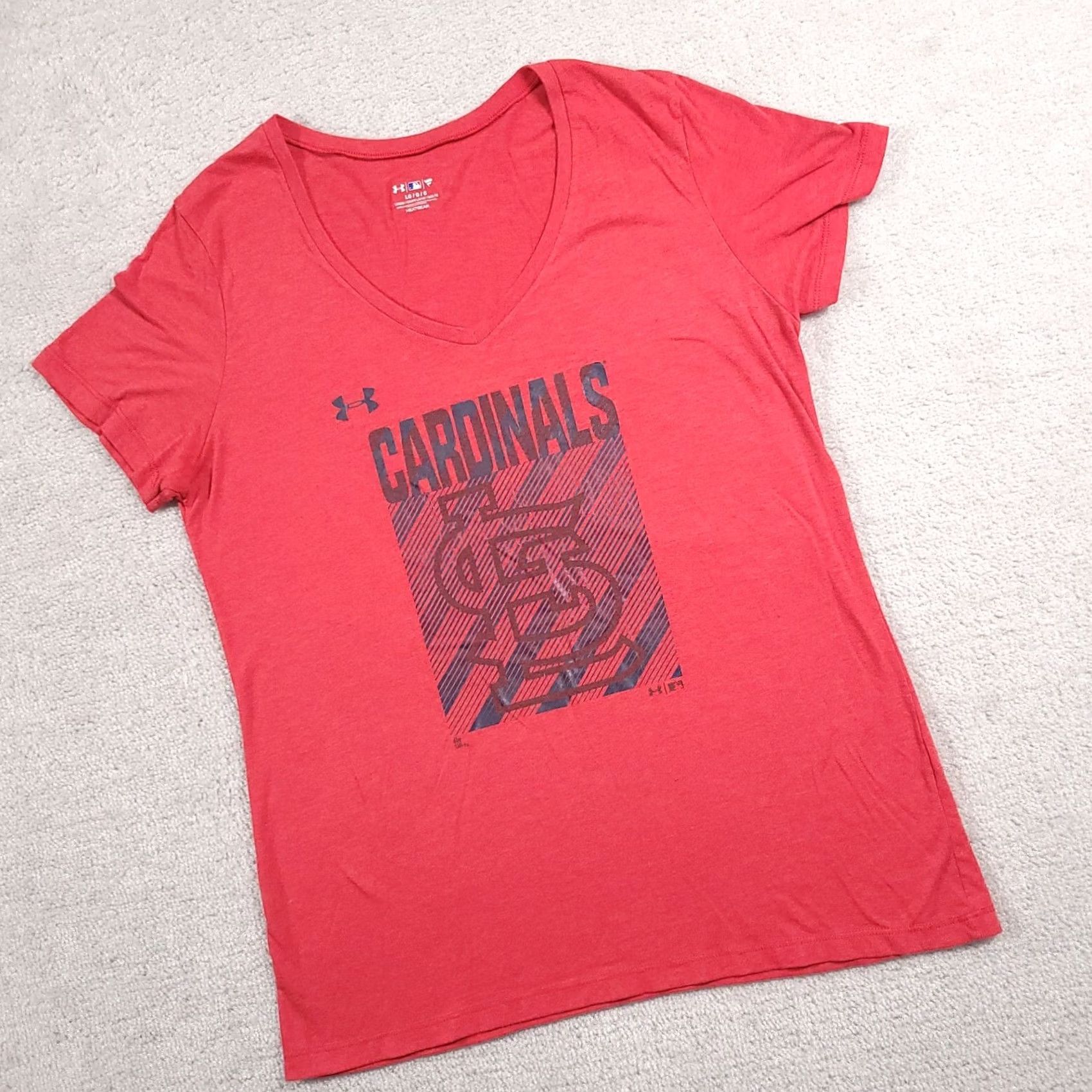 Under Armour Under Armour STL Cardinals Loose Fit Shirt Womens L Red Heatgear V Neck MLB Shirt Size L / US 10 / IT 46 - 2 Thumbnail
