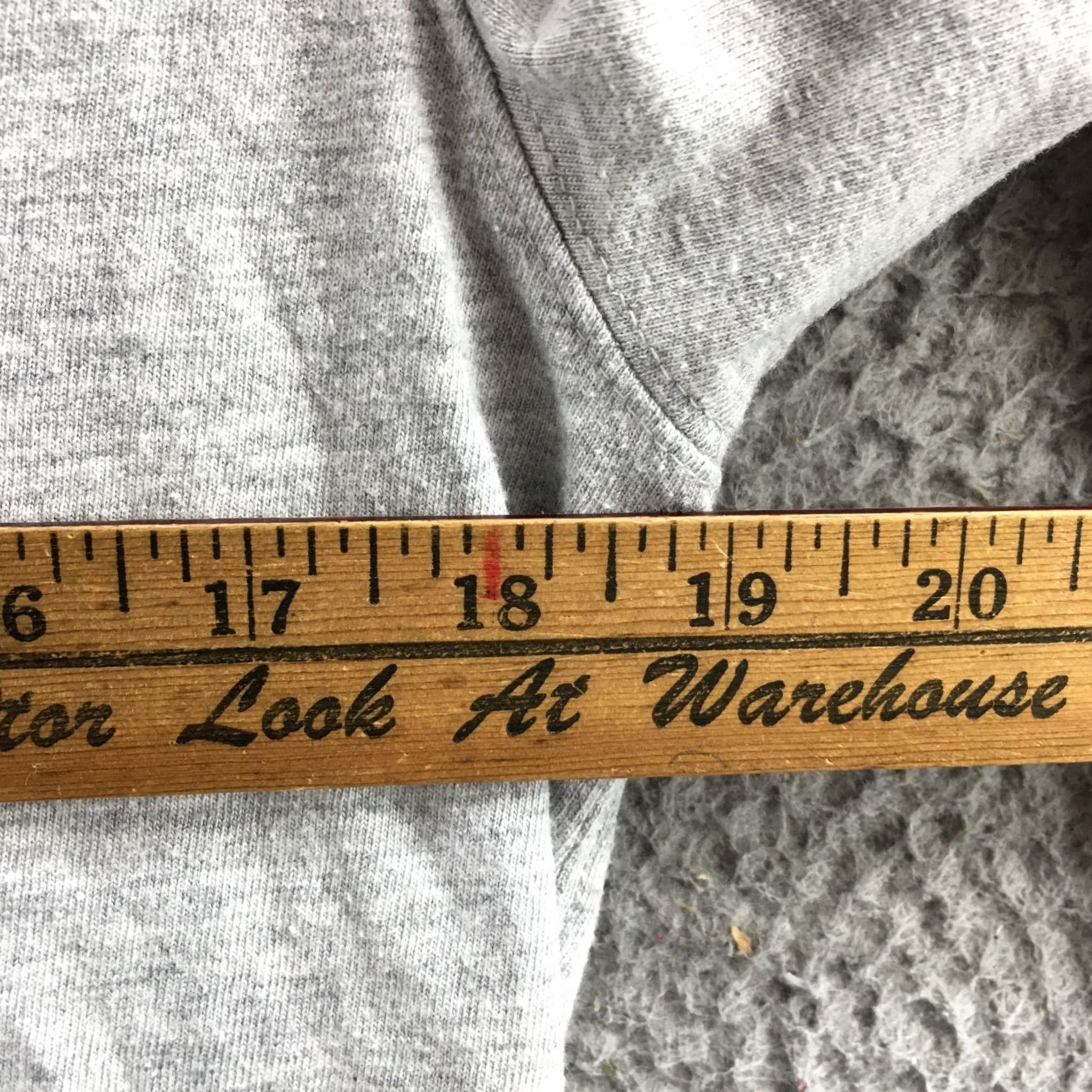 American Eagle Outfitters American Eagle Outfitters T-Shirt Mens S Gray Cotton Blend Long Sleeve Pullover Size US S / EU 44-46 / 1 - 6 Thumbnail