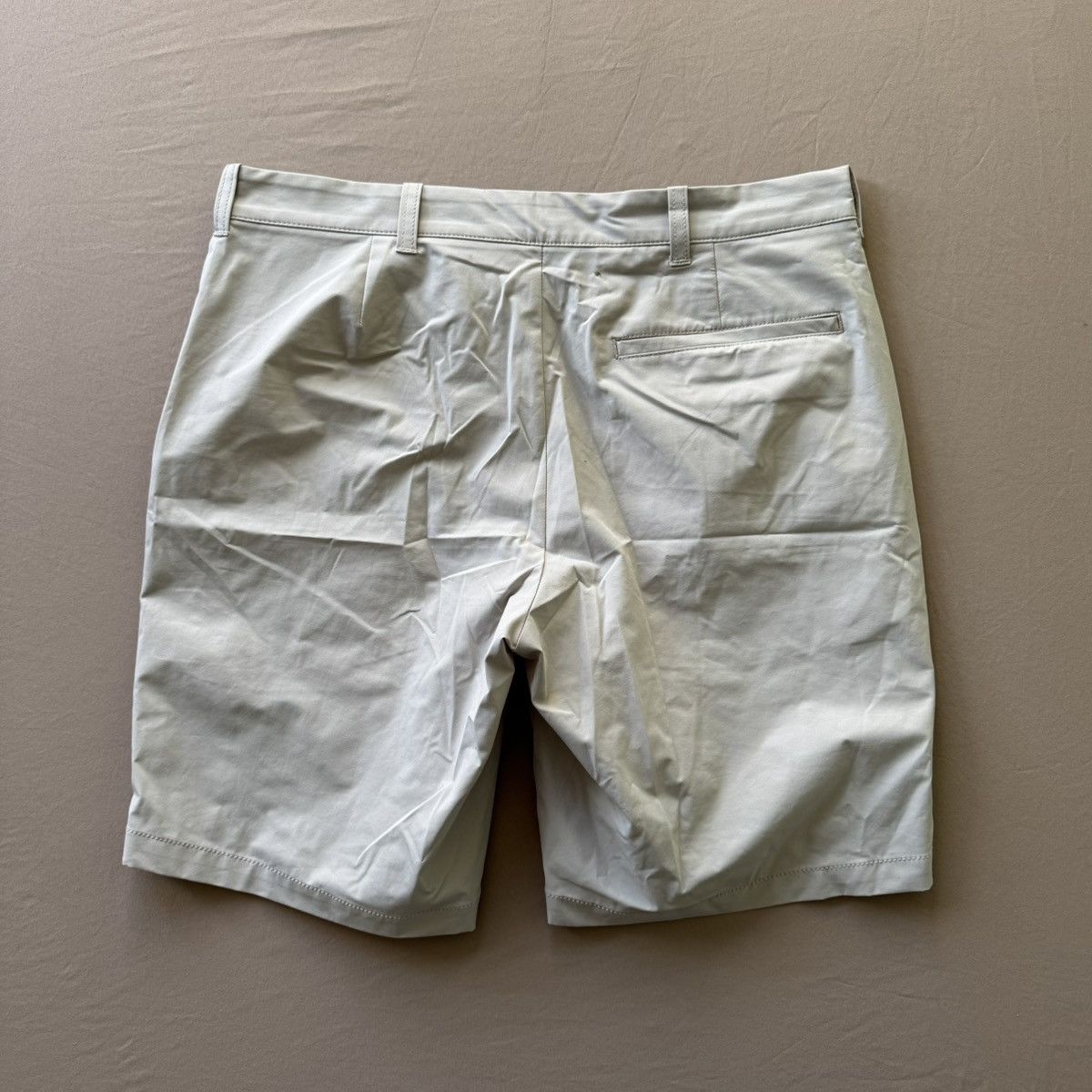 J.Crew J.Crew 9" tech shorts Bundle Size US 31 - 11 Thumbnail