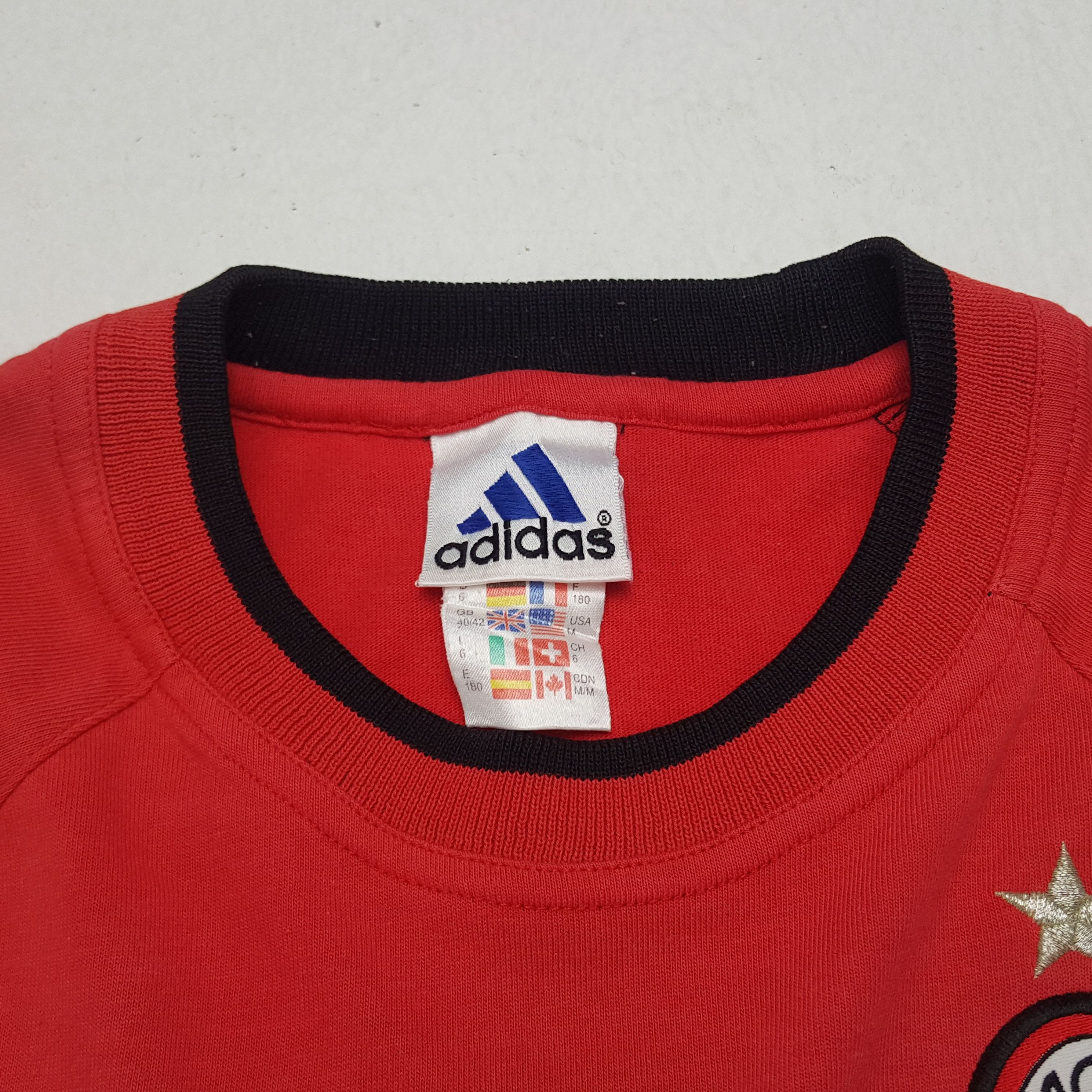 Adidas × Vintage Vintage Adidas AC Milan Football Club Jersey Tshirt Size US XL / EU 56 / 4 - 5 Thumbnail