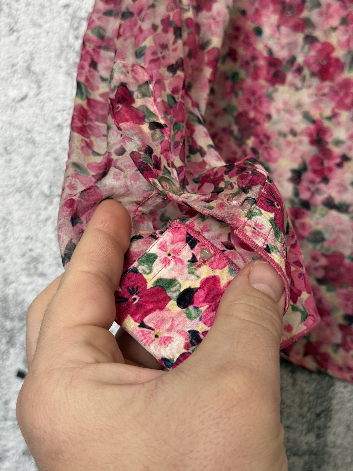Dolce & Gabbana Dolce & Gabbana Silk Shirt D&G Floral Sheer Button Up Blouse Size XS / US 0-2 / IT 36-38 - 7 Thumbnail