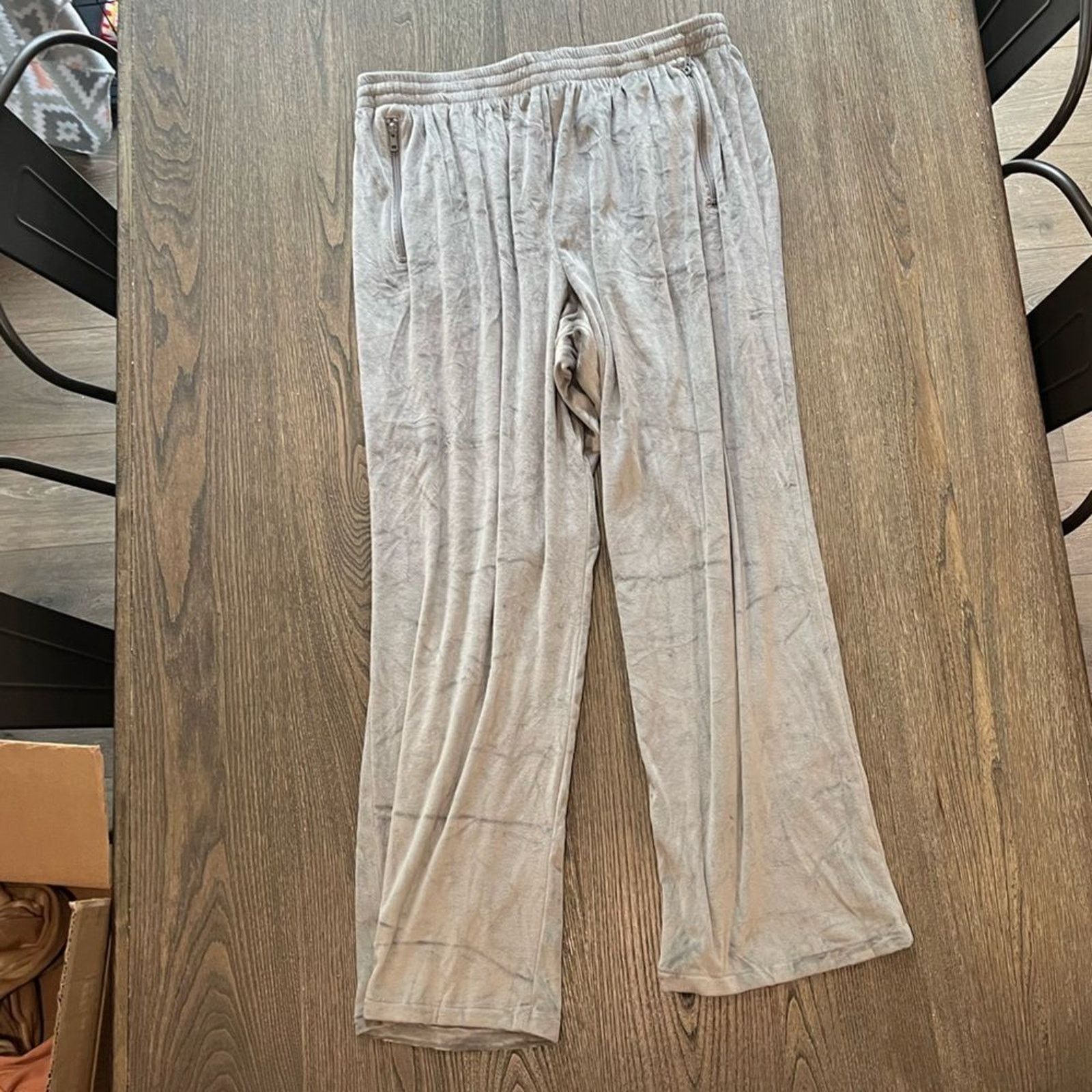SKIMS NWT Skims Velour Track Pants Smoke Size 2X Size 31" - 1 Thumbnail