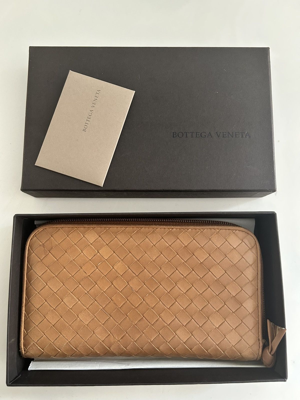 Bottega Veneta Intrecciato Round Zip Wallet Size ONE SIZE - 1 Thumbnail