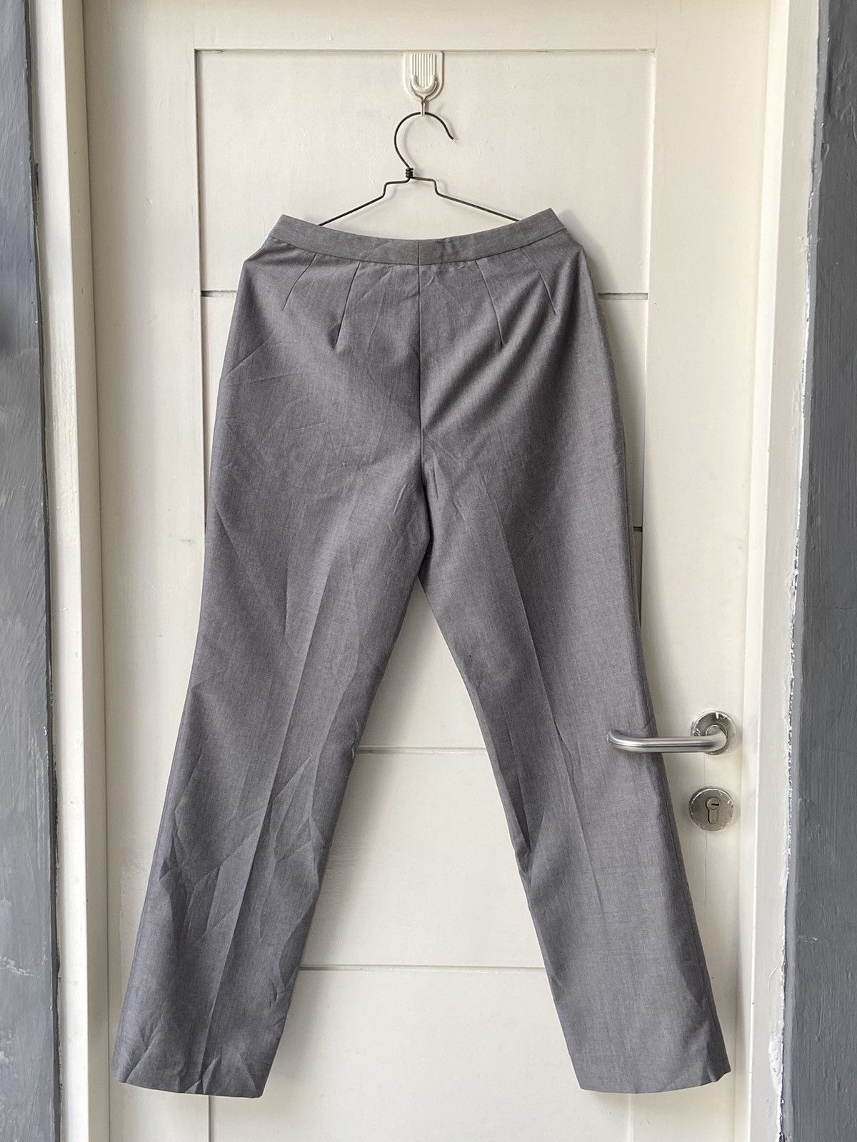 Dries Van Noten DRIES VAN NOTEN Grey Long Pants Size US 26 / EU 42 - 12 Thumbnail