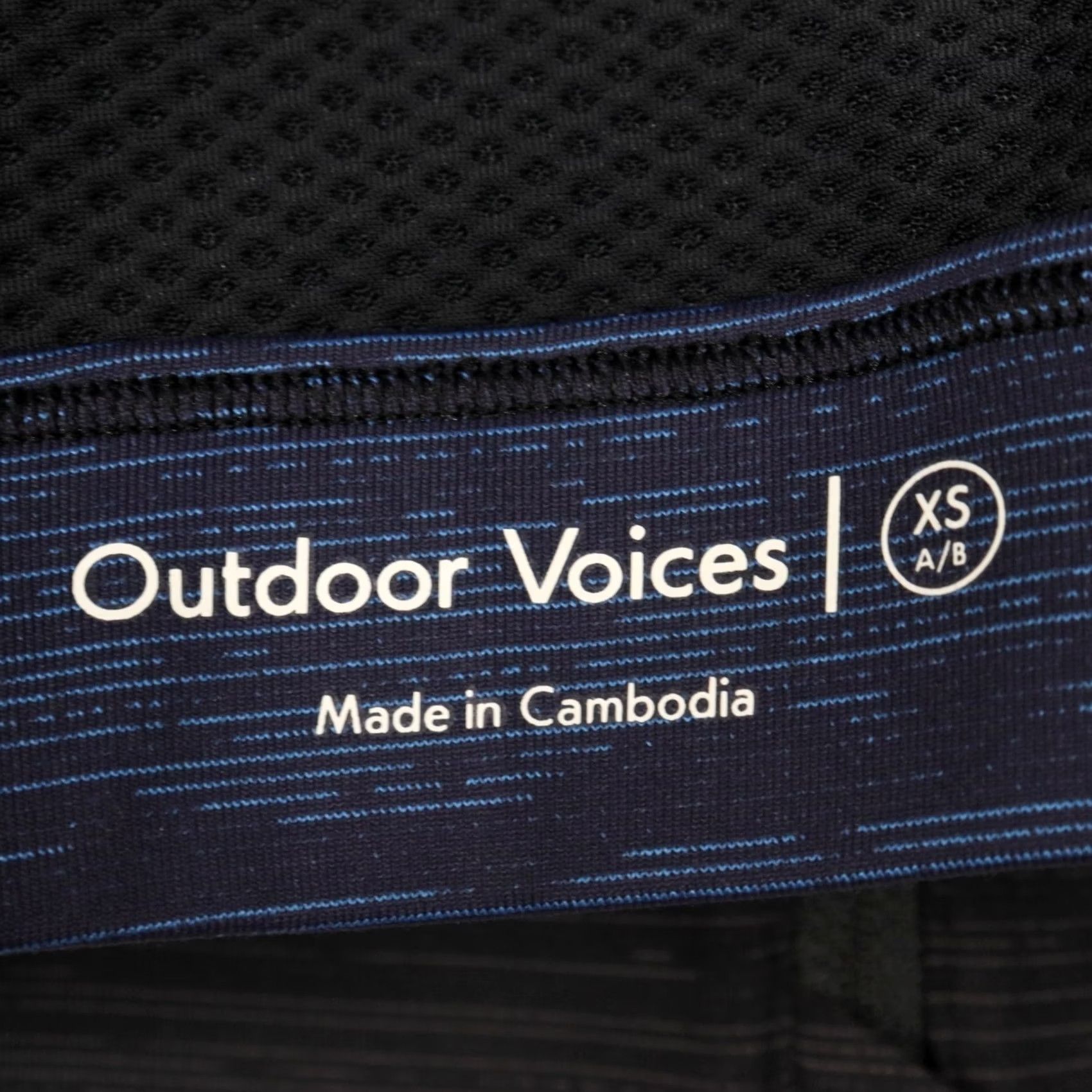 Outdoor Voices Outdoor Voices Sports Bra Womens XS Black Front Zip Medium Support Activewear Breathing Compression Stretch Nylon Blend Bra Women’s XS Sports Nike? Size ONE SIZE - 3 Thumbnail