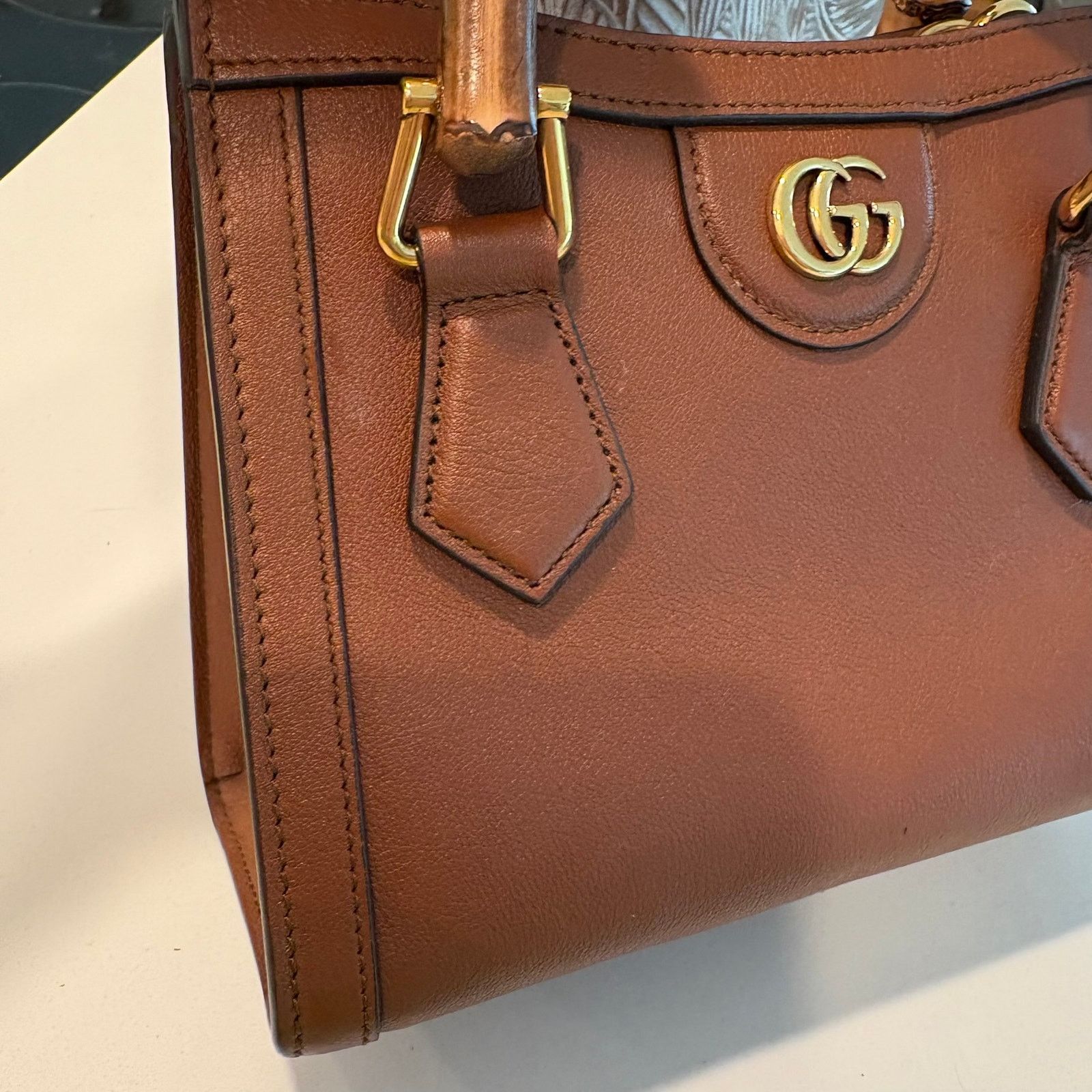 Gucci Gucci Diana Bamboo Handle Small Leather Crossbody Tote Brown Size ONE SIZE - 11 Thumbnail