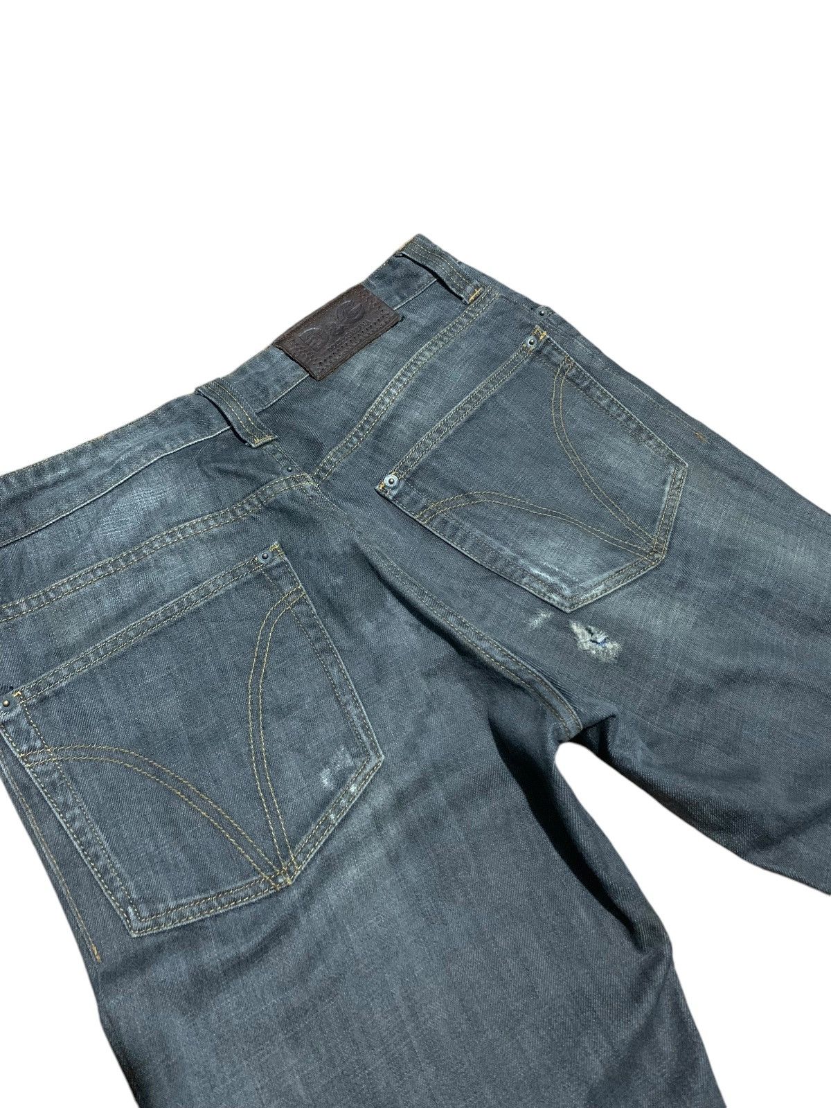 Dolce & Gabbana FW 05/06 Dolce & Gabbana ripped button fly jeans Size US 32 / EU 48 - 11 Thumbnail