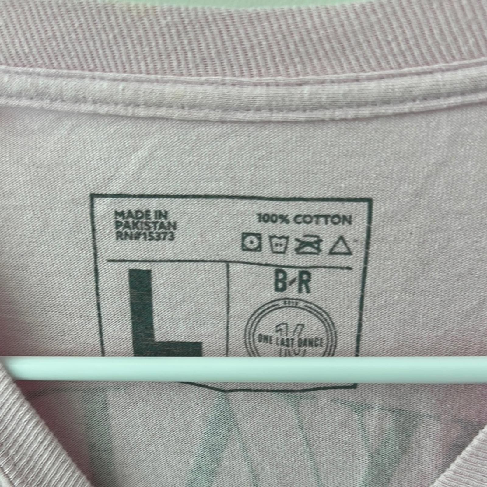 Designer Black and Pink Long Sleeve Tee with Graphic Design Size US L / EU 52-54 / 3 - 4 Thumbnail