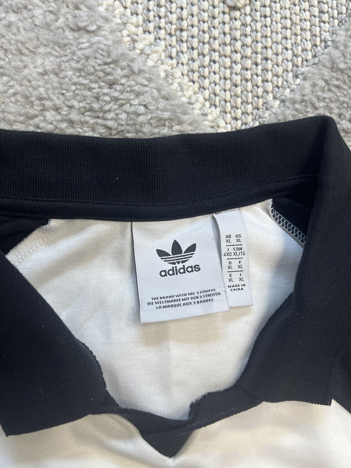 Adidas ADIDAS EQUIPMENT LONG SLEEVE SWEATSHIRT Size US XL / EU 56 / 4 - 4 Thumbnail