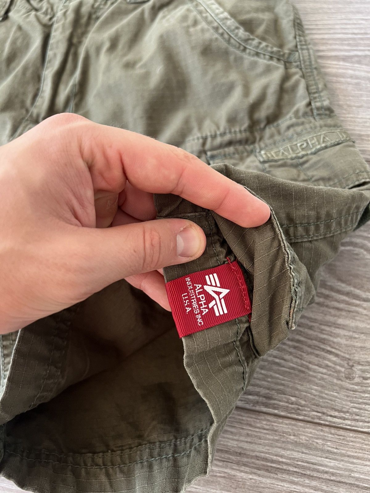 Alpha Industries Alpha Industries Stream Cargo Military Flyer Crew Shorts Size US 33 - 10 Thumbnail