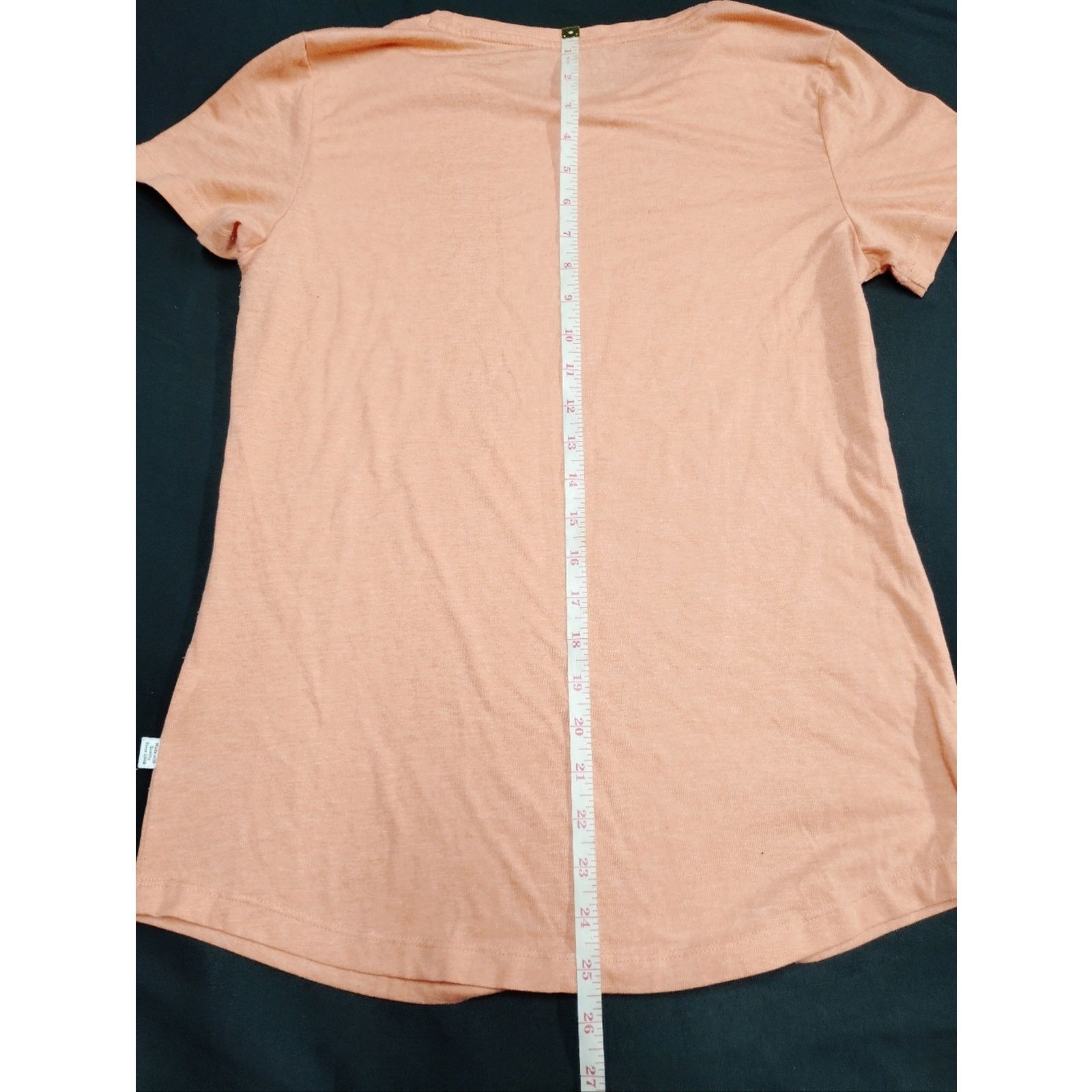 Puma PUMA Peach Short Sleeve Logo Tee Size M / US 6-8 / IT 42-44 - 5 Thumbnail