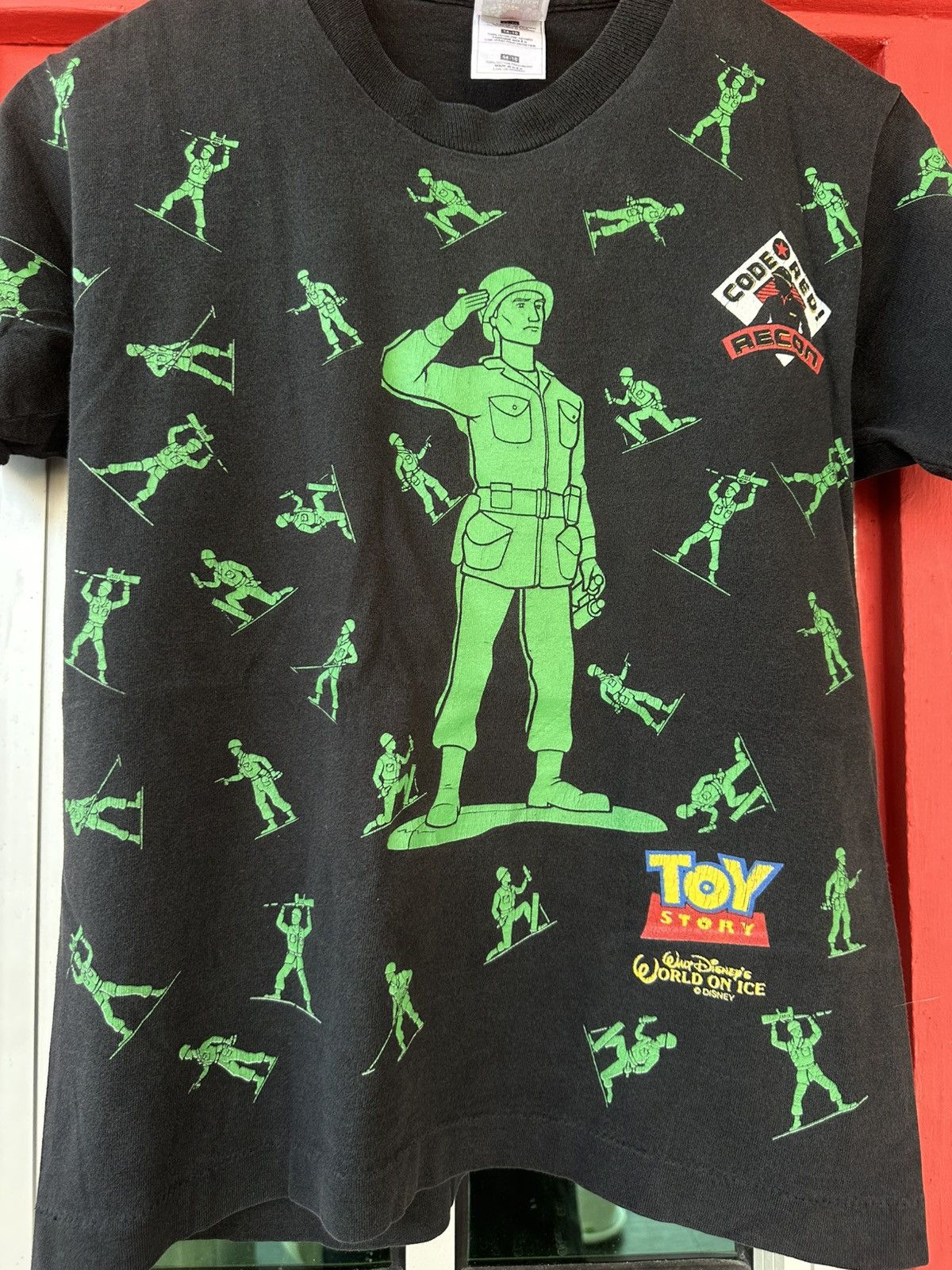 Disney Vintage 90s Toy Story Soldier Tee Size US XS / EU 42 / 0 - 2 Thumbnail