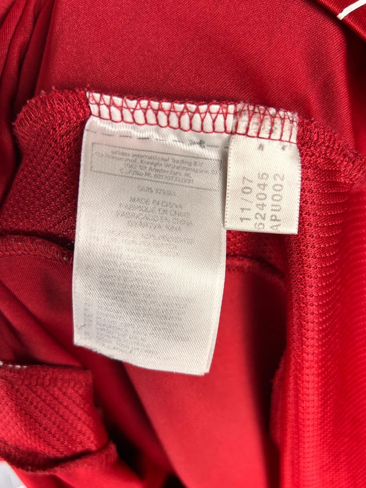 Adidas × Vintage Adidas Danmark 2007 football training soccer t shirt red Size US M / EU 48-50 / 2 - 8 Thumbnail