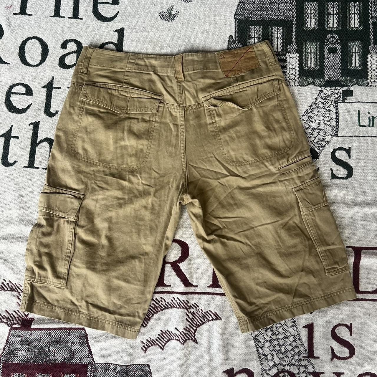 Vintage Crazy Vintage Y2K/2000s Sean John Khaki Skater Style Cargo Shorts! Size US 32 / EU 48 - 5 Thumbnail