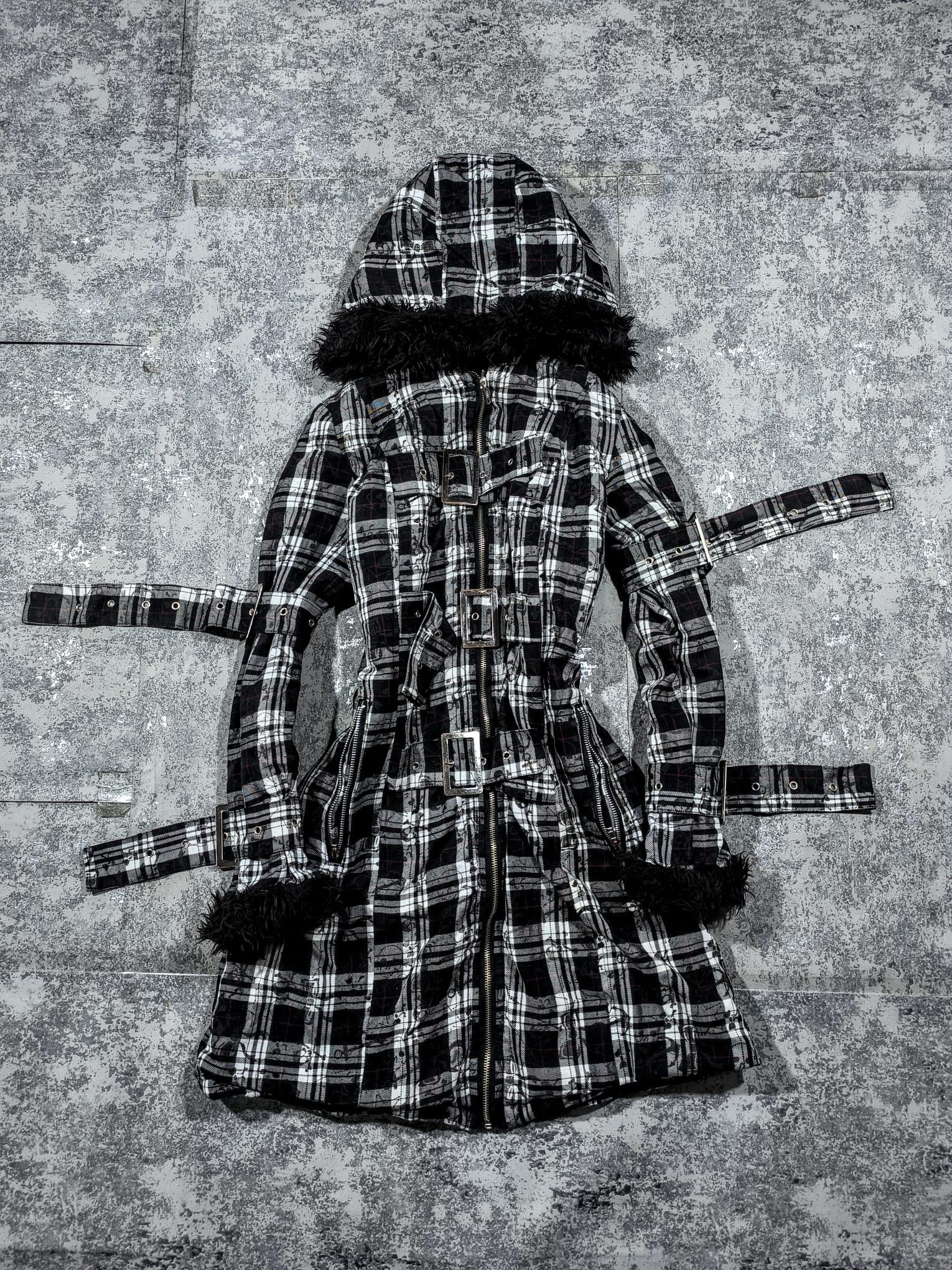 Tripp NYC Hell Bunny Celina Tartan Bondage Straps Coat Size XS / US 0-2 / IT 36-38 - 1 Thumbnail