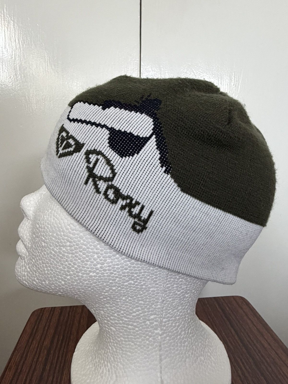 Vintage ROXY SNOWBOARD BLIZZARD BEANIE CAP HAT WINTER VINTAGE Y2K Size ONE SIZE - 6 Thumbnail