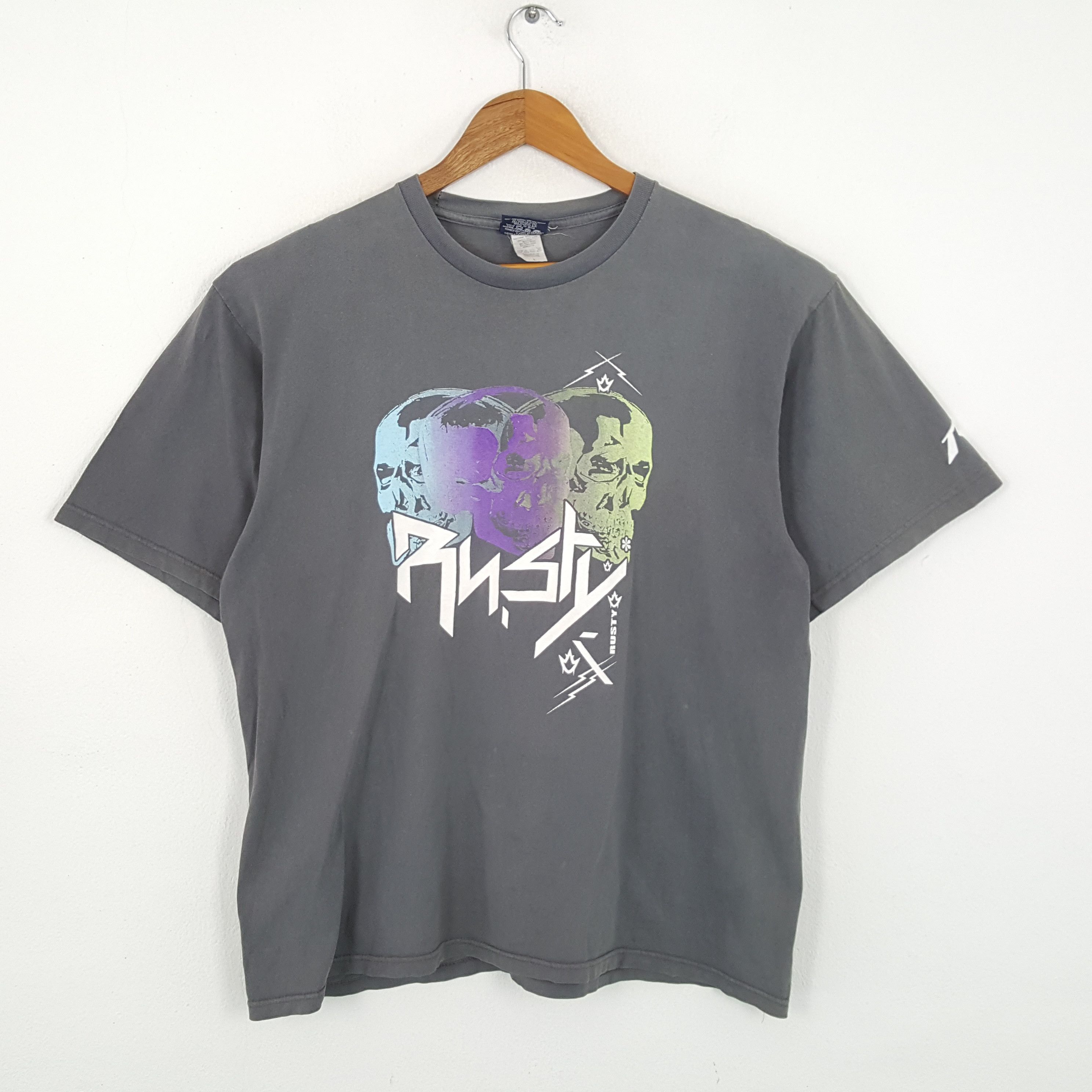 Rusty × Vintage Vintage RUSTY Streetwear Skull Design T-Shirts Size US XL / EU 56 / 4 - 1 Thumbnail