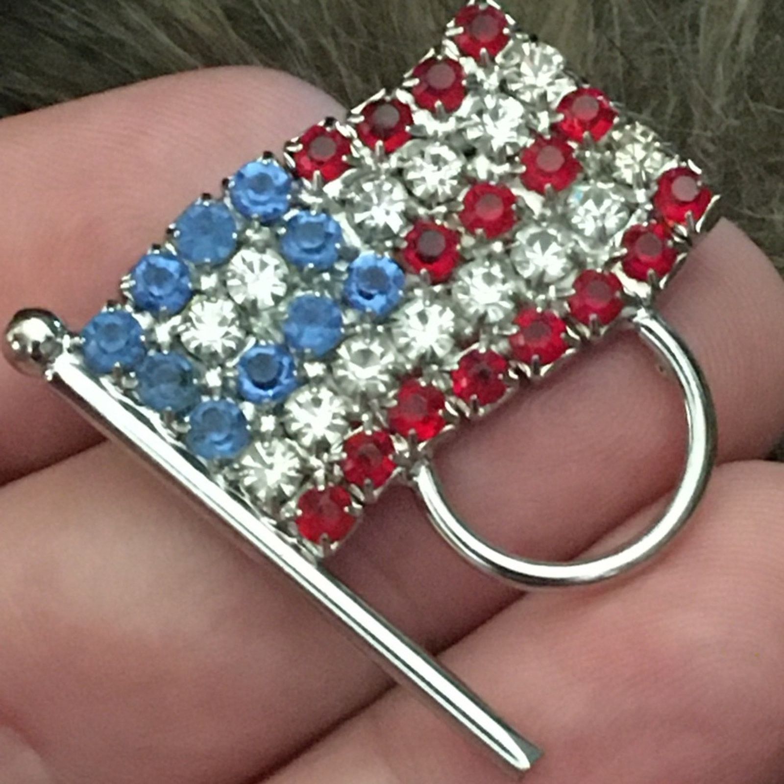 Jewelry Red white & blue rhinestone American flag brooch Size ONE SIZE - 2 Thumbnail