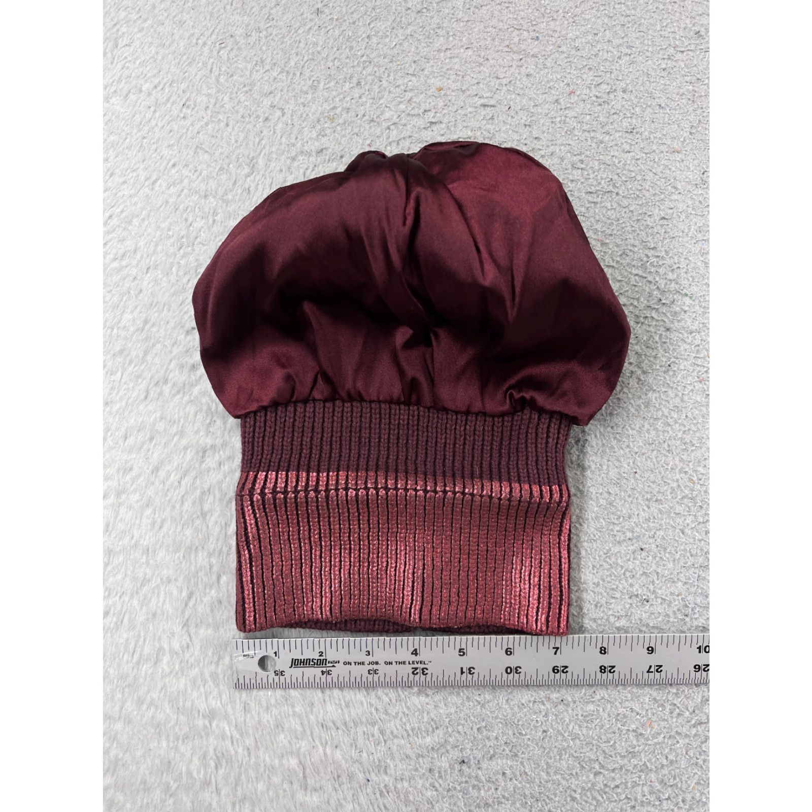 Vintage Scoop Beanie Toque Adult One Size Burgundy Knit Metallic Acrylic Poly Ski Pom Beanie/Scoop Mens Womens Unisex Size ONE SIZE - 5 Thumbnail