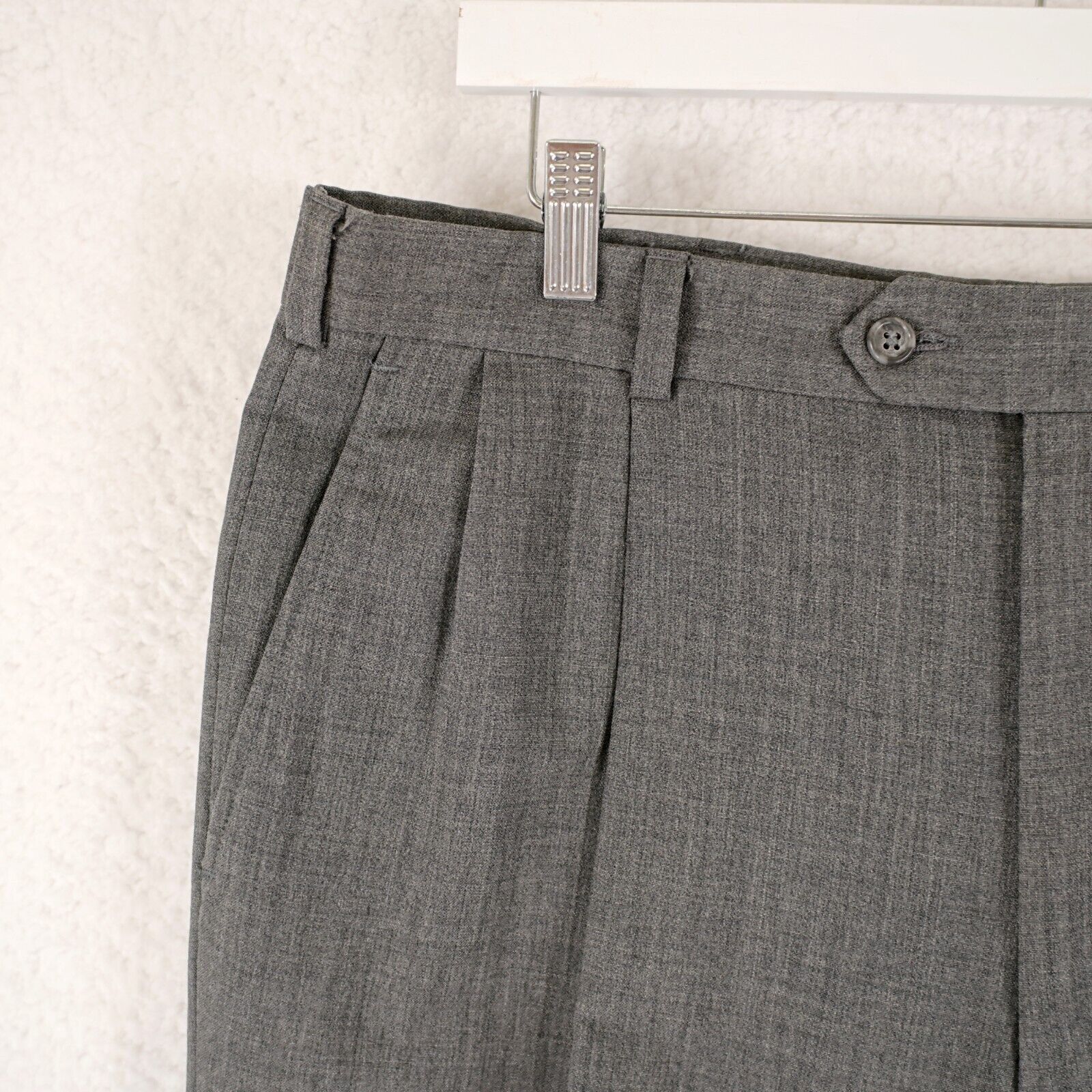 Hart Schaffner Marx Hart Schaffner Marx Gray Wool Pleated Cuffed High Rise Dress Size 36R - 3 Thumbnail