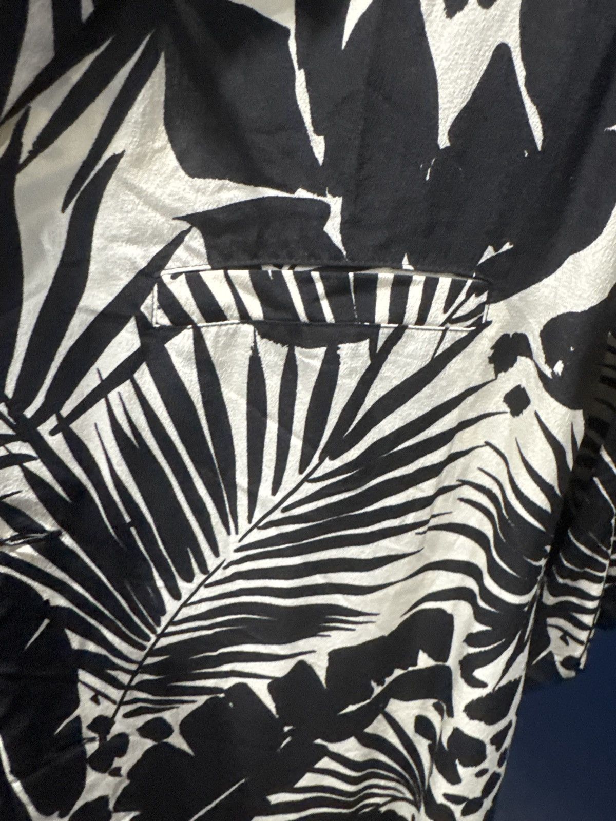 Saint Laurent Paris SLP Viscose shirt Size US M / EU 48-50 / 2 - 6 Thumbnail