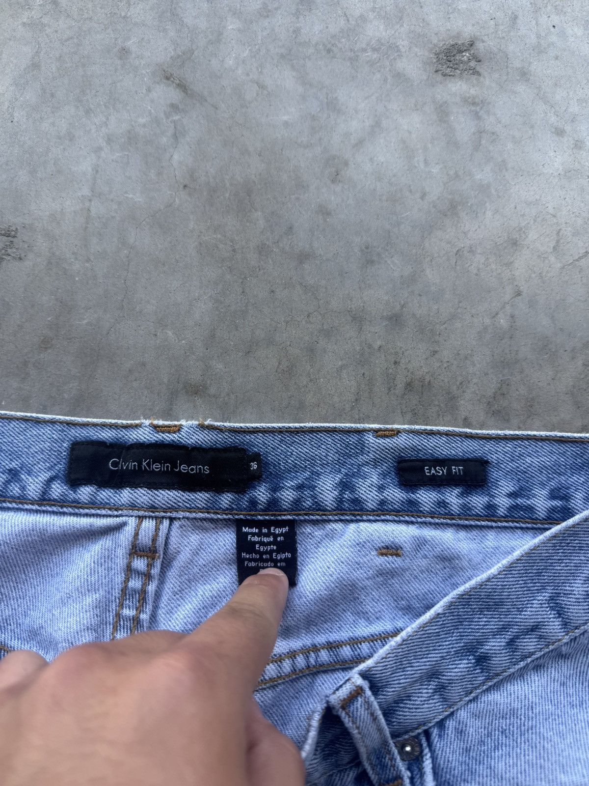 Calvin Klein Vintage Calvin Klein Distressed Painted Jeans Size US 34 / EU 50 - 5 Thumbnail