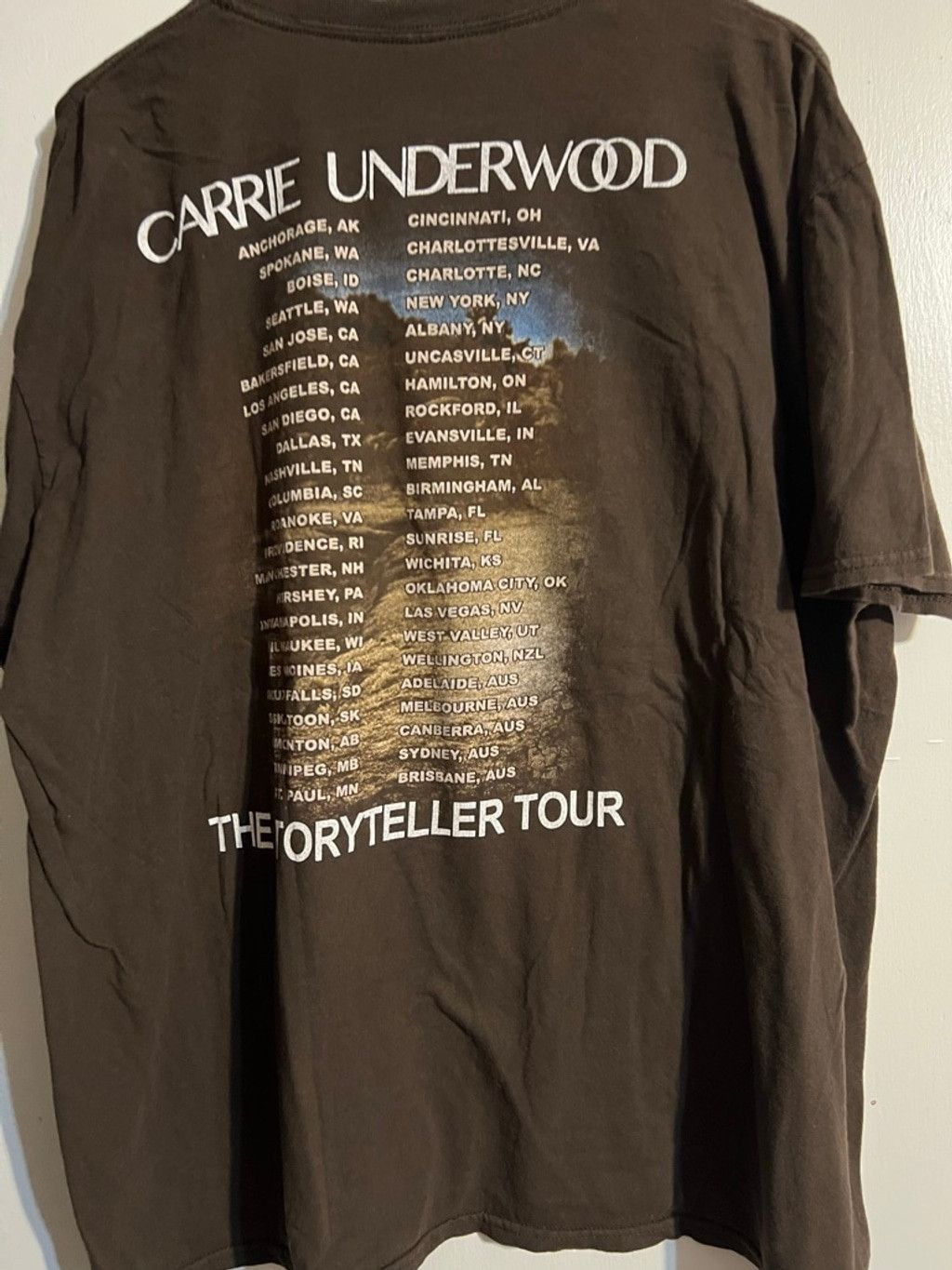 The Unbranded Brand Women's Unbranded Carrie Underwood Tour Tee L Brown White Size L / US 10 / IT 46 - 2 Thumbnail