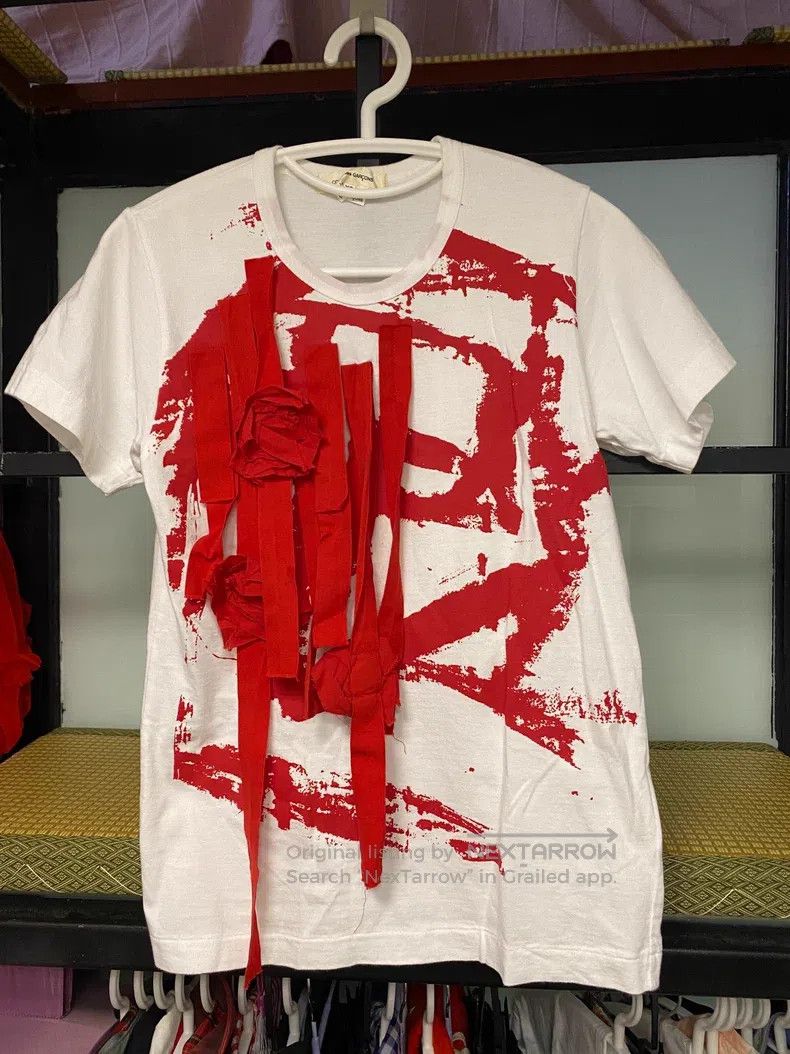 Comme des Garcons Comme Des Garcons Blood rose short-sleeve top Size XS / US 0-2 / IT 36-38 - 2 Thumbnail