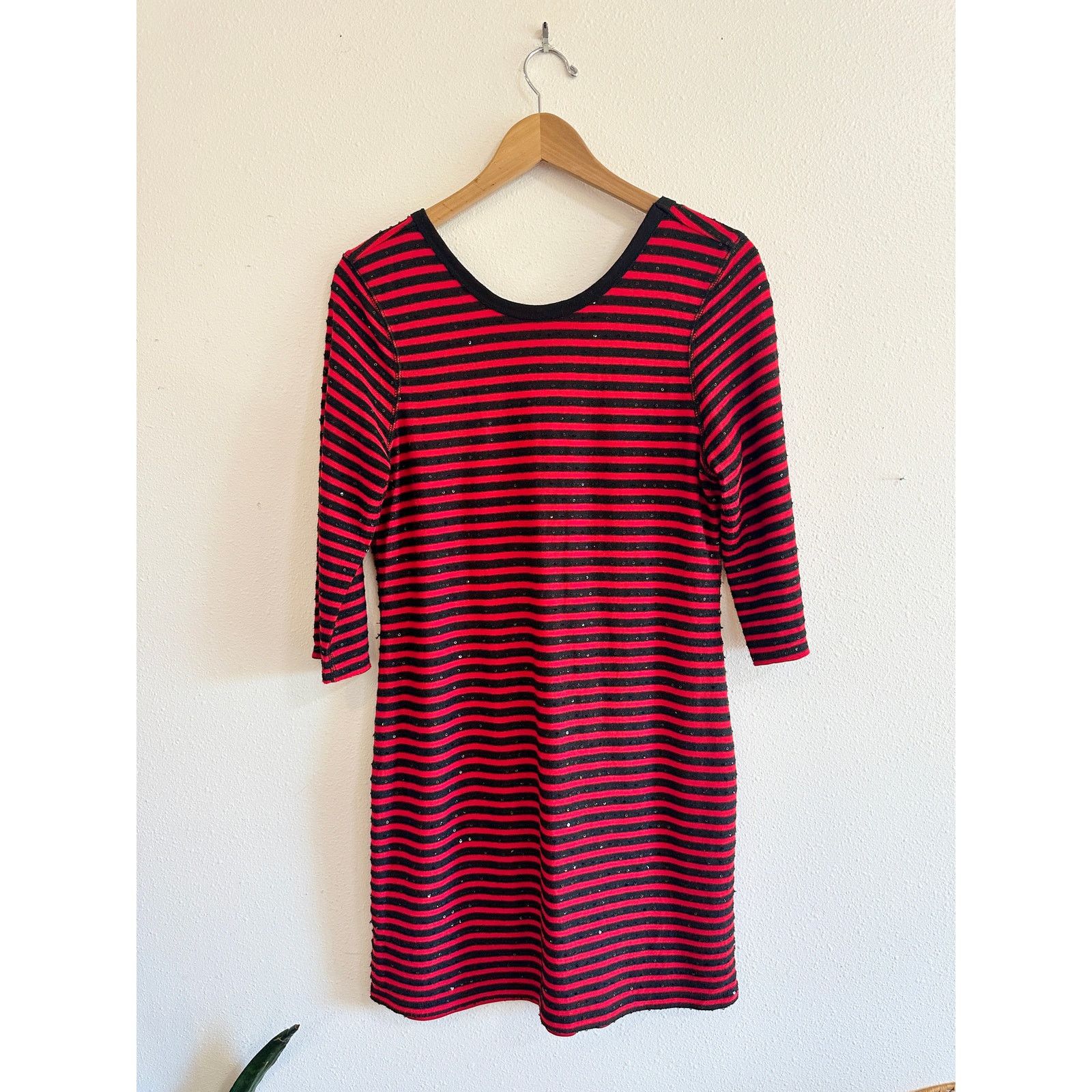 Express Express Stripe Scoop Back Sequin T-Shirt Dress size Large Size L / US 10 / IT 46 - 3 Thumbnail