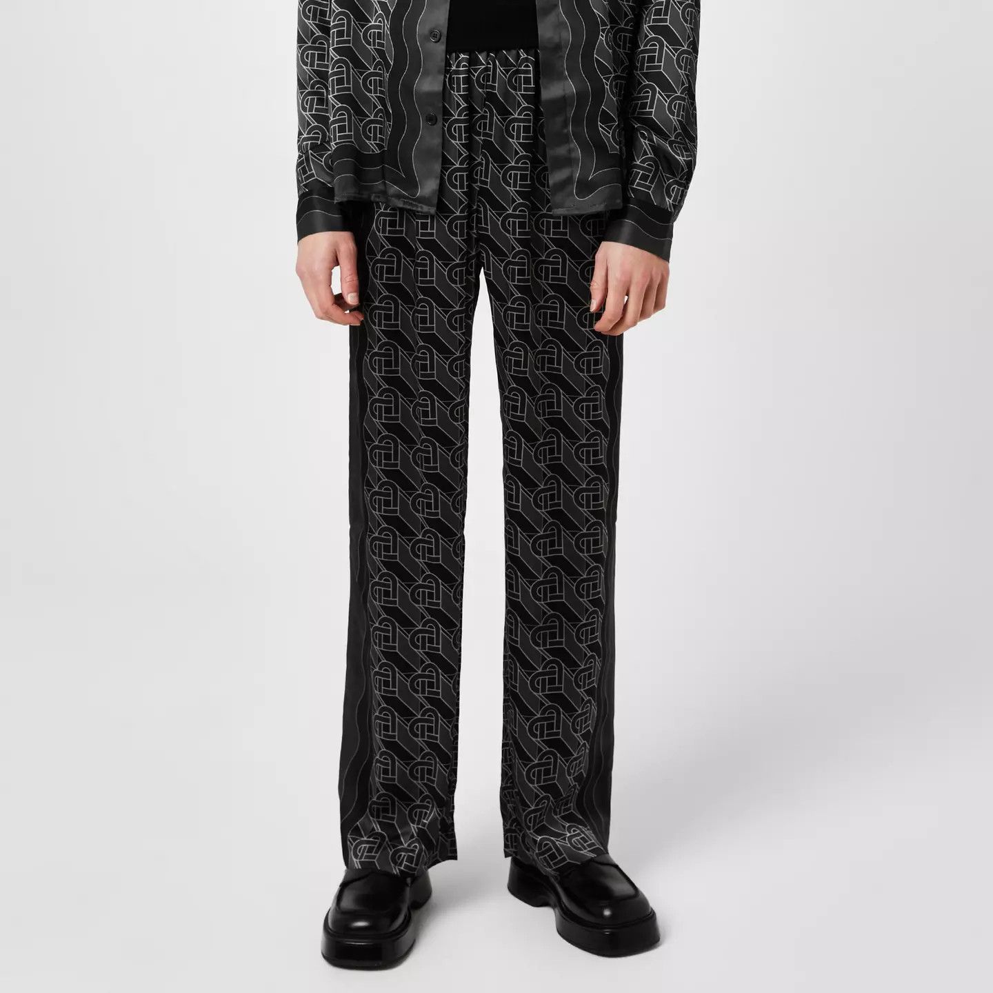 Casablanca o1g2r1mq0426 Heart Monogram Pyjama Trousers in Black Size US 34 / EU 50 - 2 Thumbnail