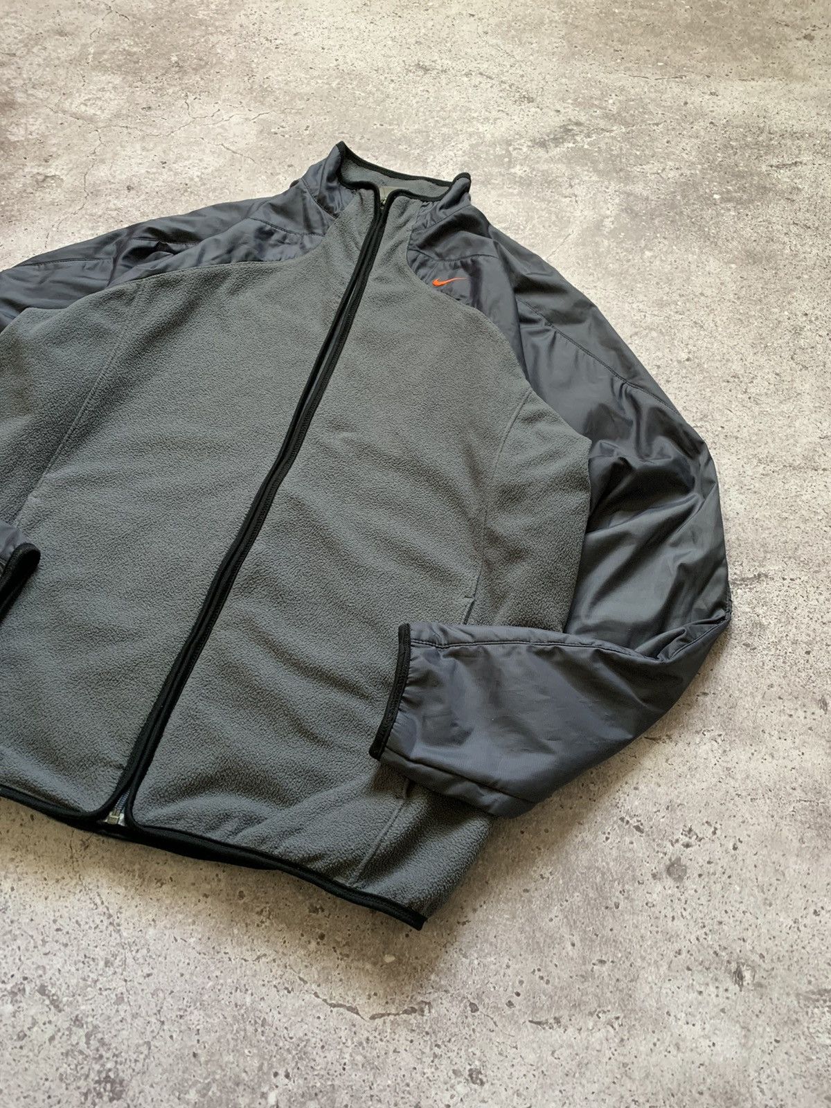 Nike Vintage Nike Fleece Nylon Sleeve Zip Orange Swoosh Size US XL / EU 56 / 4 - 3 Thumbnail