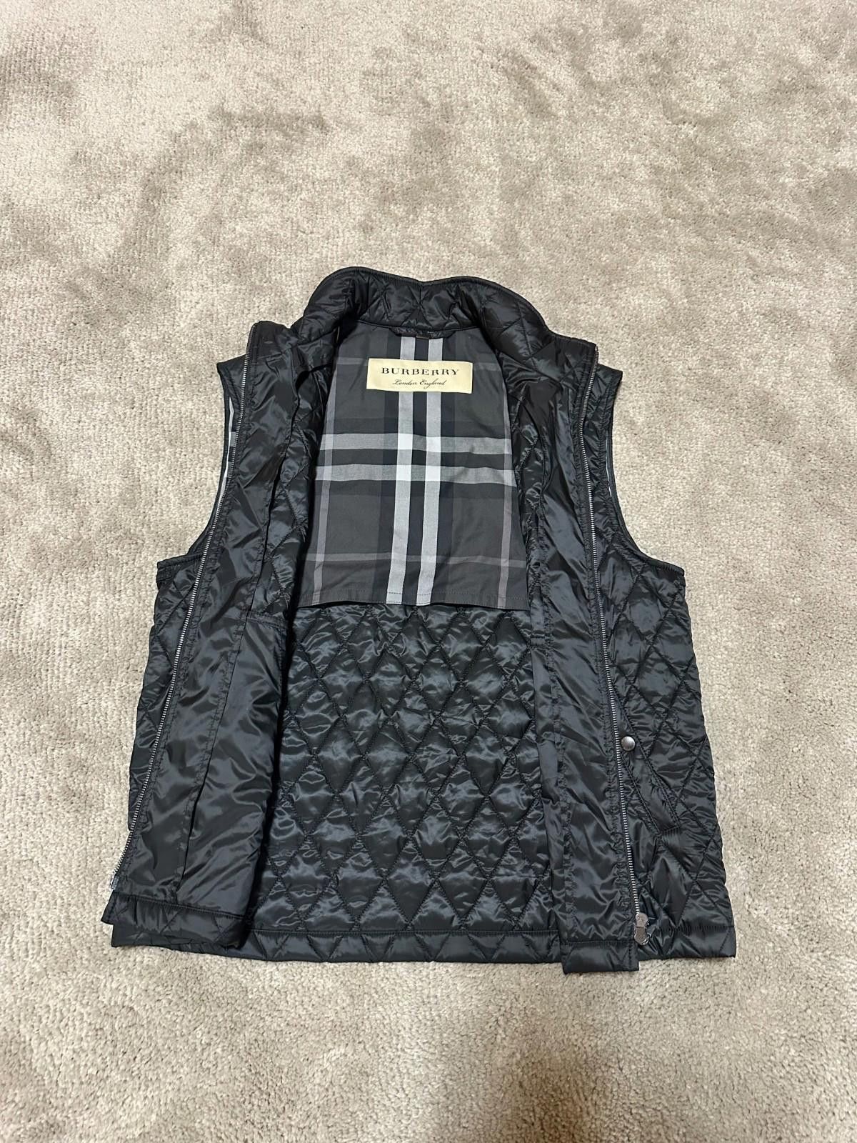 Burberry Burberry Brit Puffer Vest Sz 54 Size US L / EU 52-54 / 3 - 3 Thumbnail