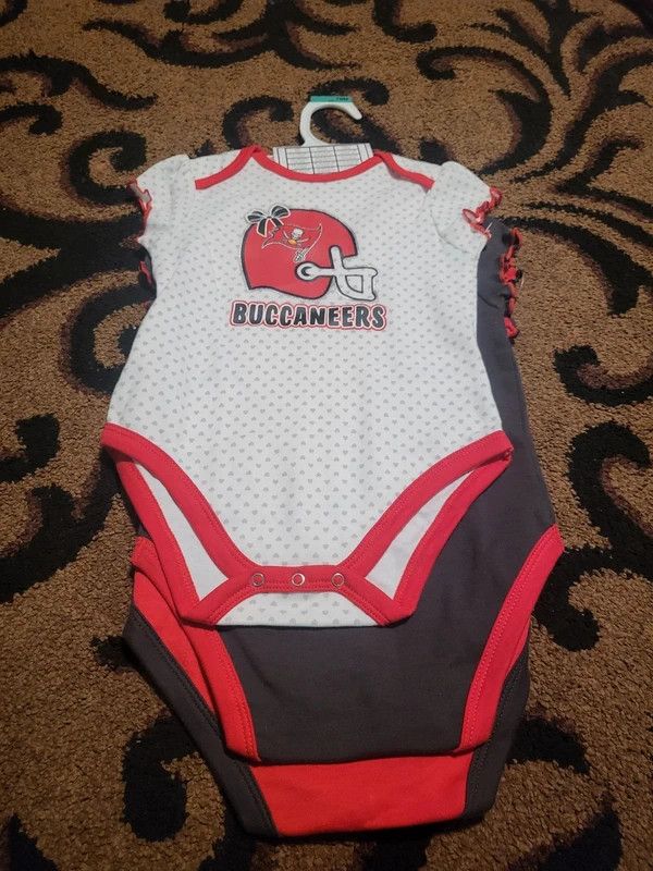 Other NFL Baby Buccaneers 3pcs set girl Size ONE SIZE - 3 Thumbnail