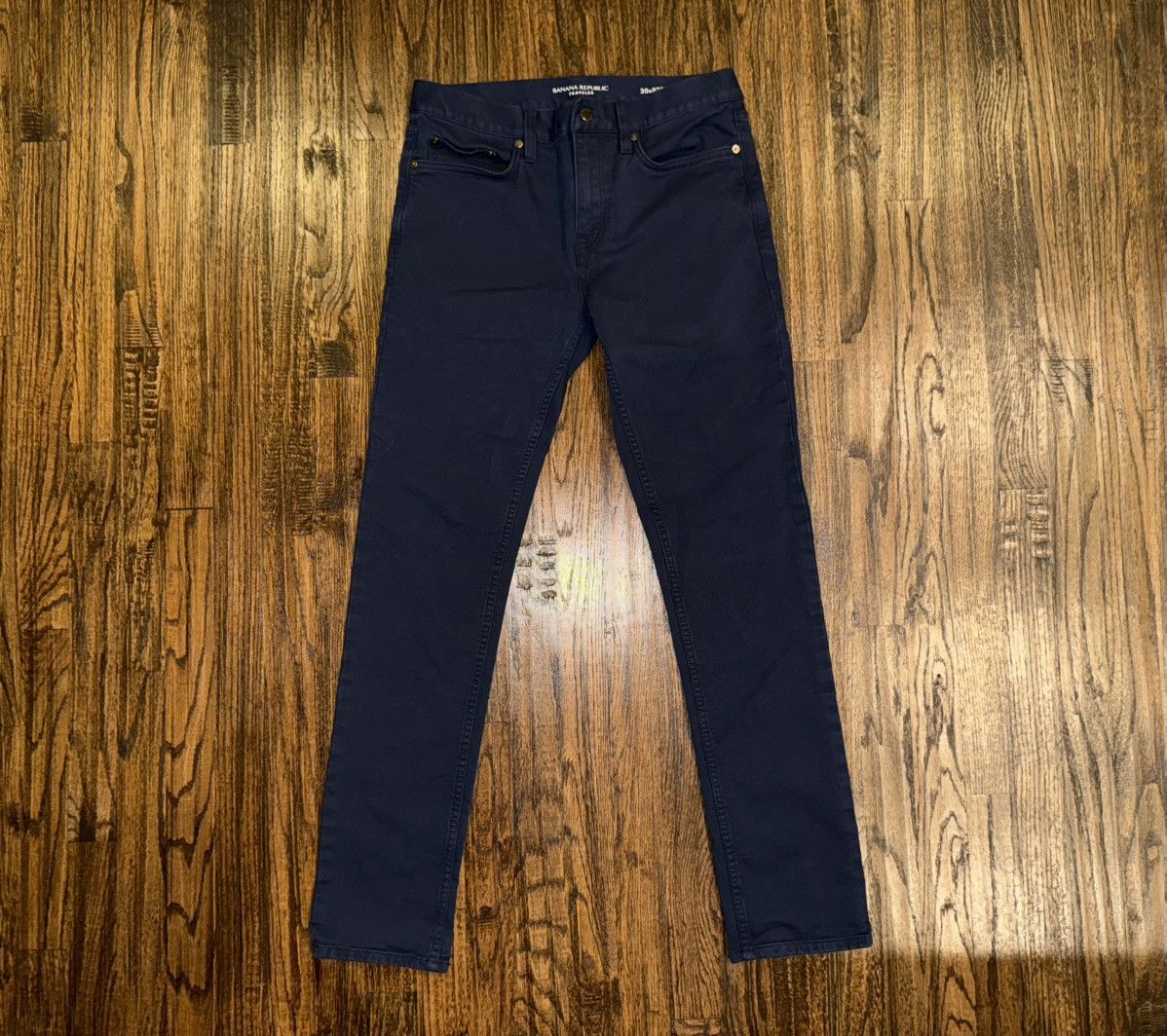 Banana Republic Banana Republic Chino Slim Fit Traveler Pant Navy Blue 30x32 Size US 30 / EU 46 - 1 Thumbnail