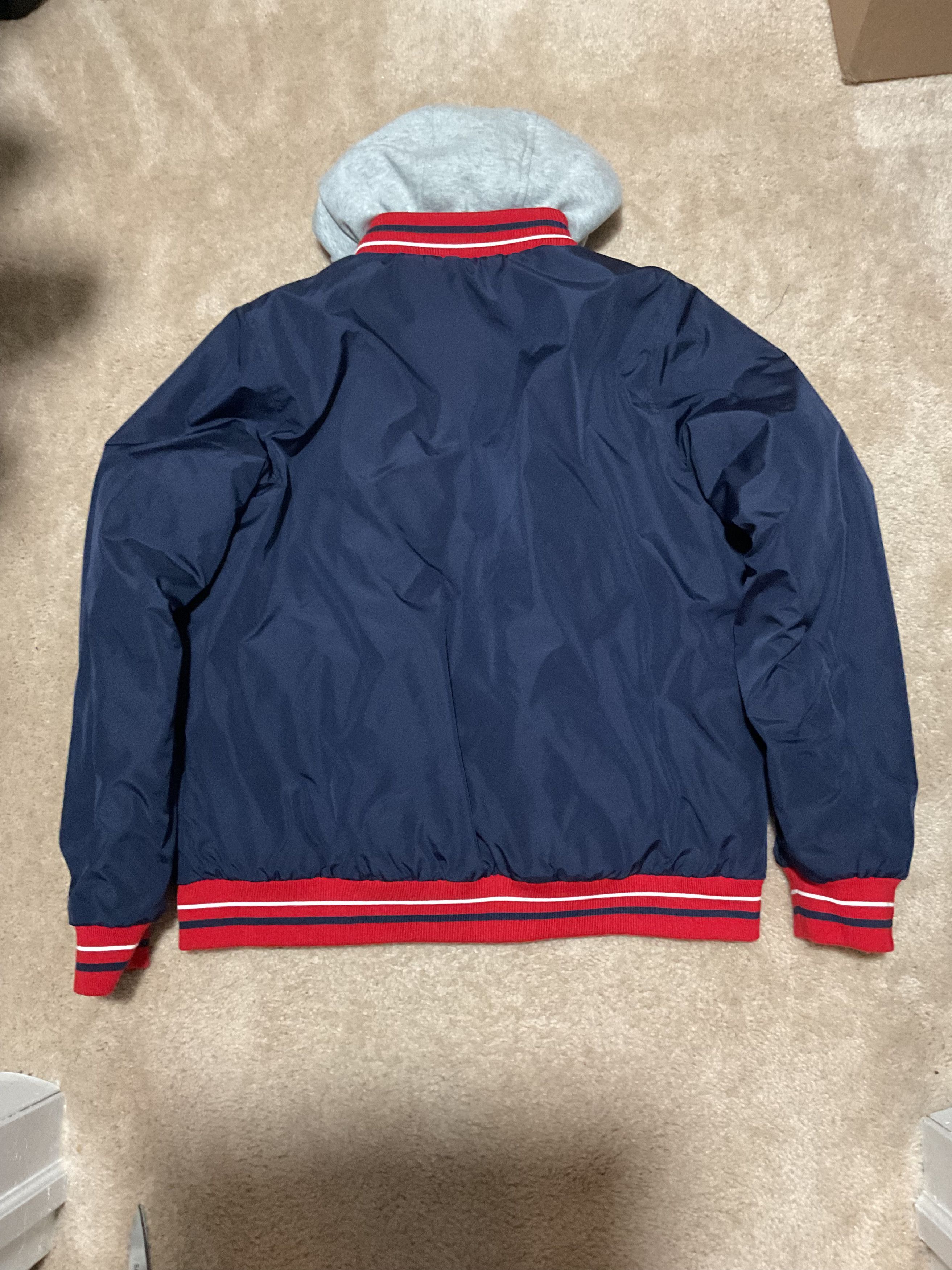 Tommy Hilfiger Tommy Hilfiger Varsity Bomber Jacket w/ hood Size US M / EU 48-50 / 2 - 2 Thumbnail