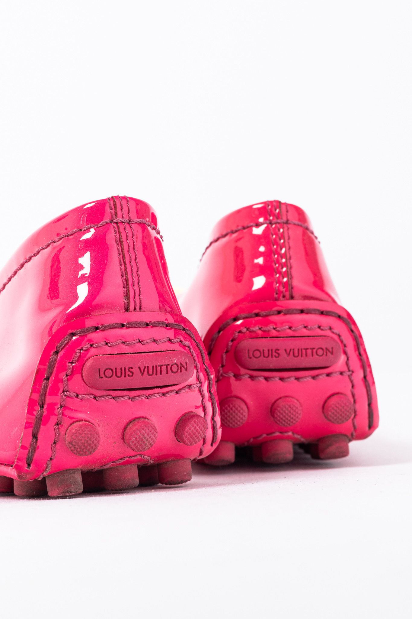 Louis Vuitton Louis Vuitton Rose Pop LV Oxford Patent Ballerina Flats Size US 8.5 / IT 38.5 - 9 Thumbnail