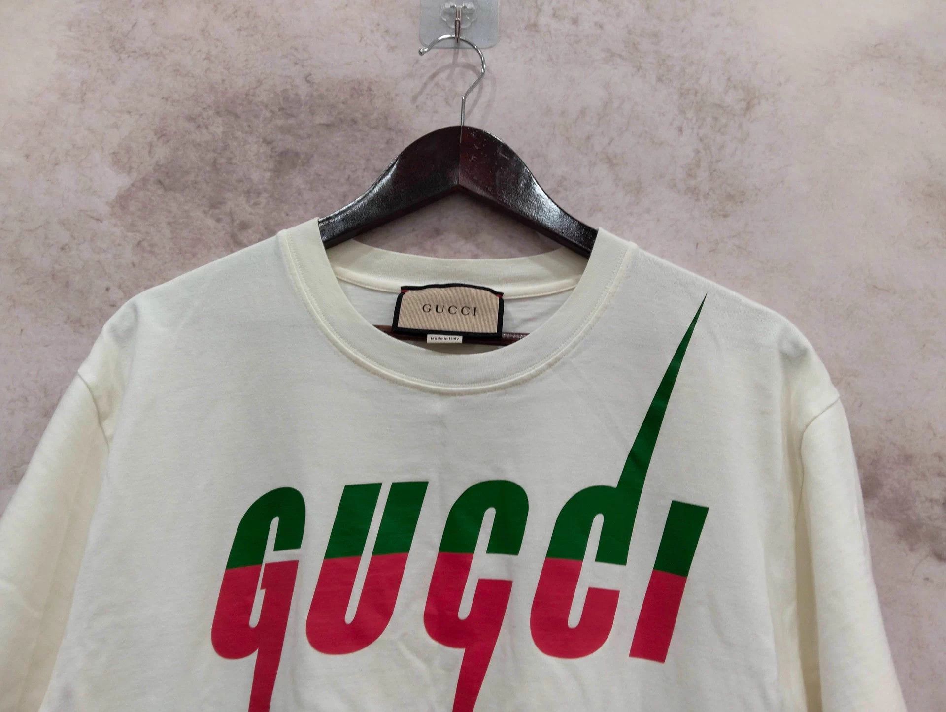 Gucci Gucci Blade Logo Print Crewneck Short Sleeve L Size US L / EU 52-54 / 3 - 6 Thumbnail