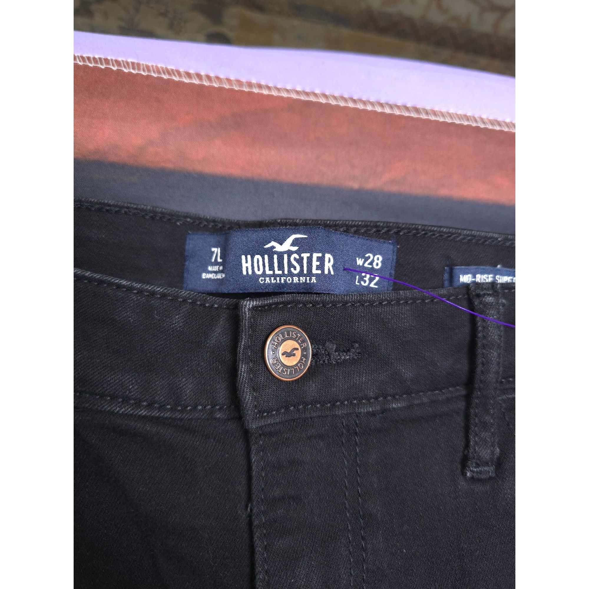 Hollister Hollister Mid-Rise Super Skinny Classic Stretch Black Jeans Size 28" / US 6 / IT 42 - 3 Thumbnail