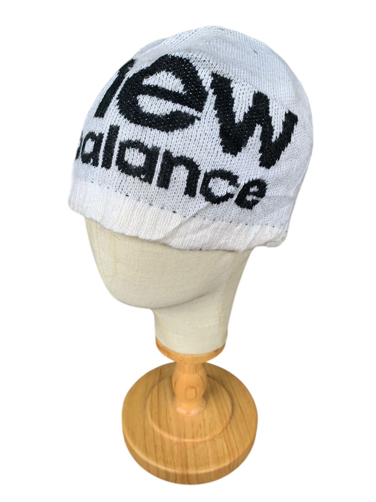 Japanese Brand × Kapital × Vintage Rare New Balance Big Logo Winter Sessions Beanie Hats Size ONE SIZE - 1 Thumbnail