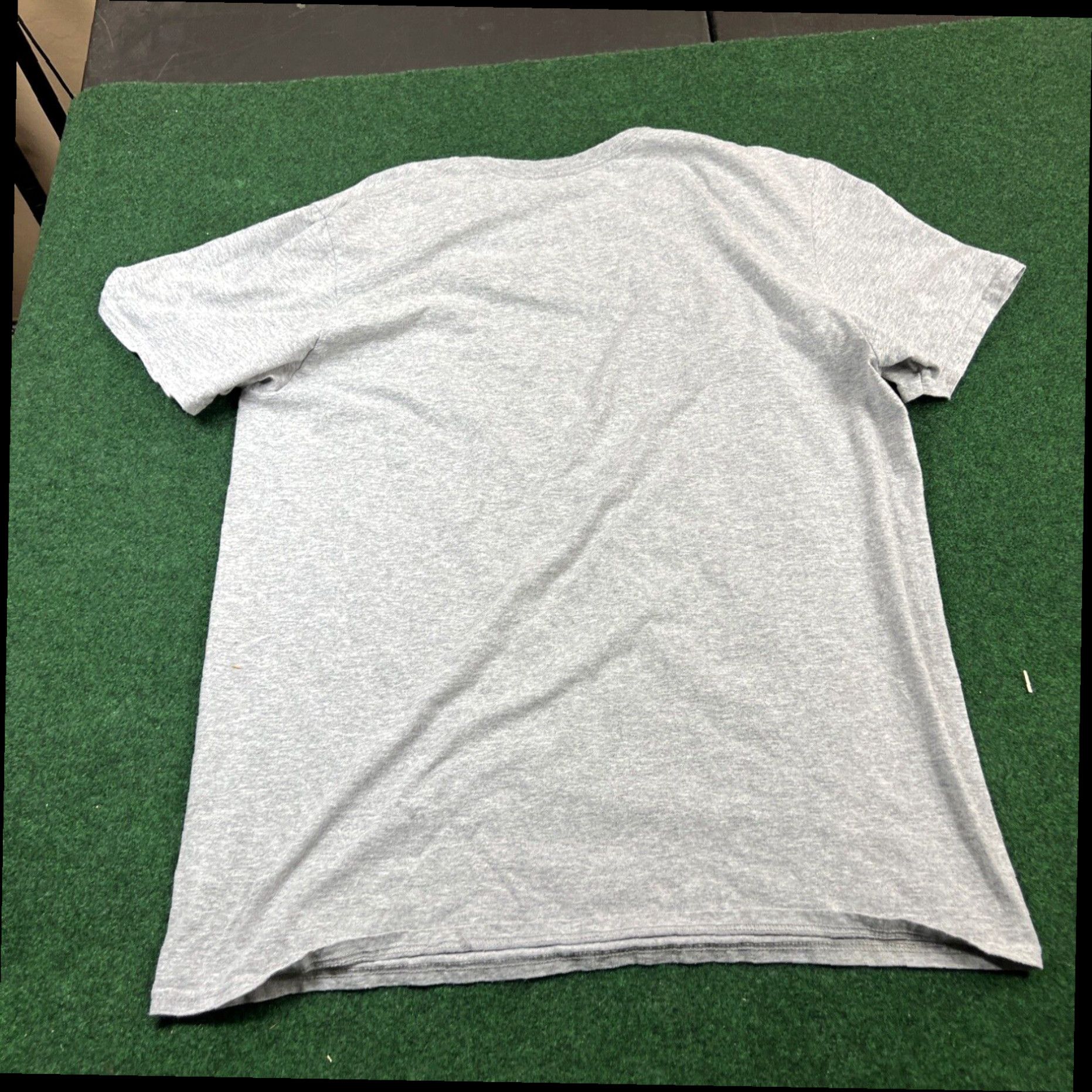 Vintage VINTAGE MARVEL COMIC T-SHIRT Sz. Large fits Slim Soft Grey Graphic Shirt Size US L / EU 52-54 / 3 - 8 Thumbnail