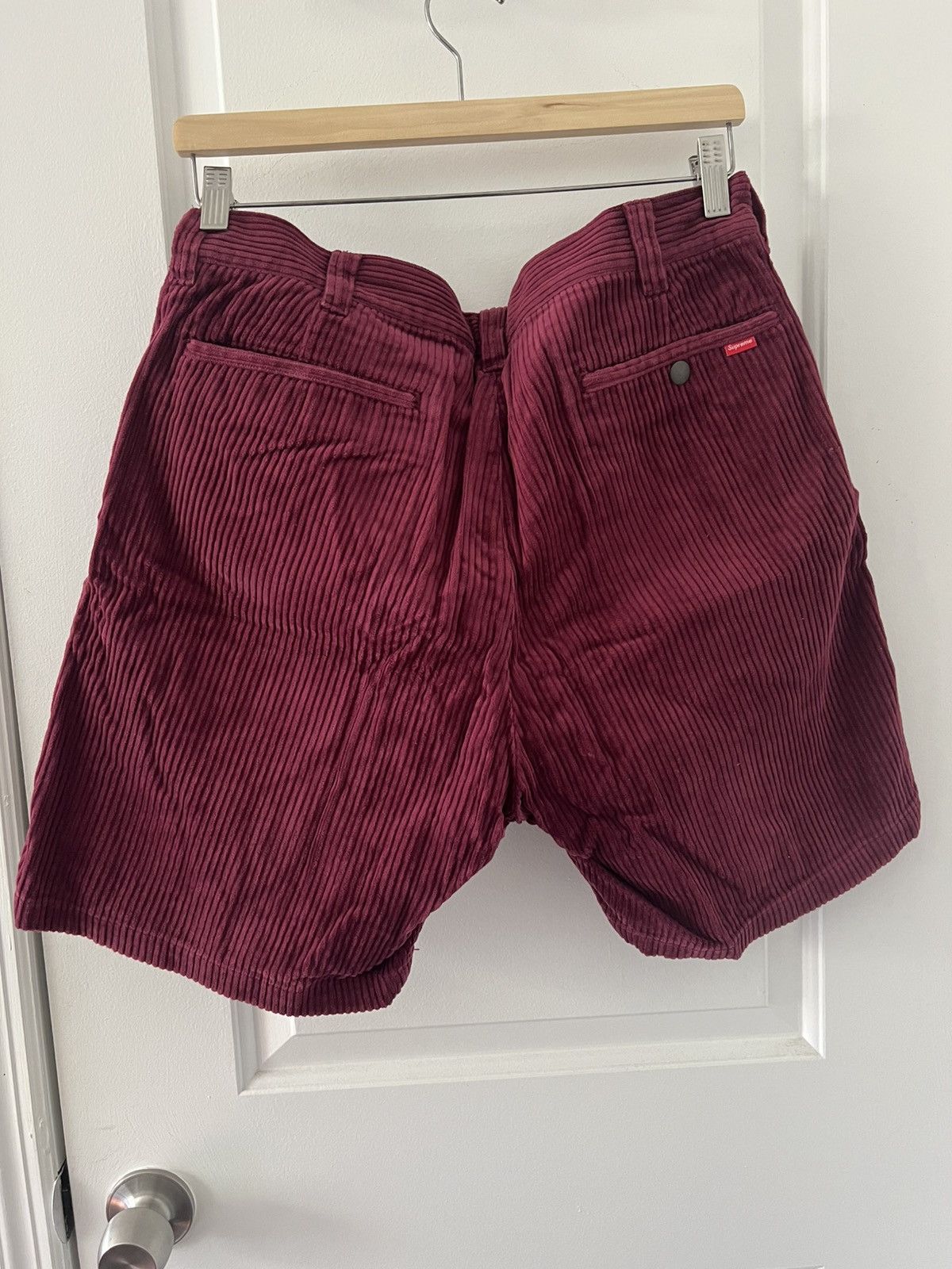 Supreme SS17 Supreme Wide Wale Corudroy Short Size US 30 / EU 46 - 3 Thumbnail