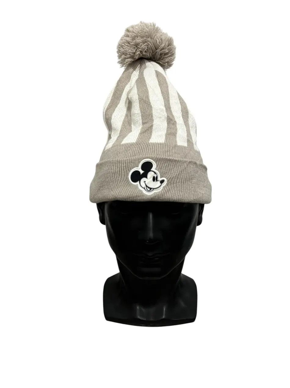 Mickey Mouse Vintage Mickey Mouse Disney Cartoon Beanie Hats Size ONE SIZE - 1 Thumbnail