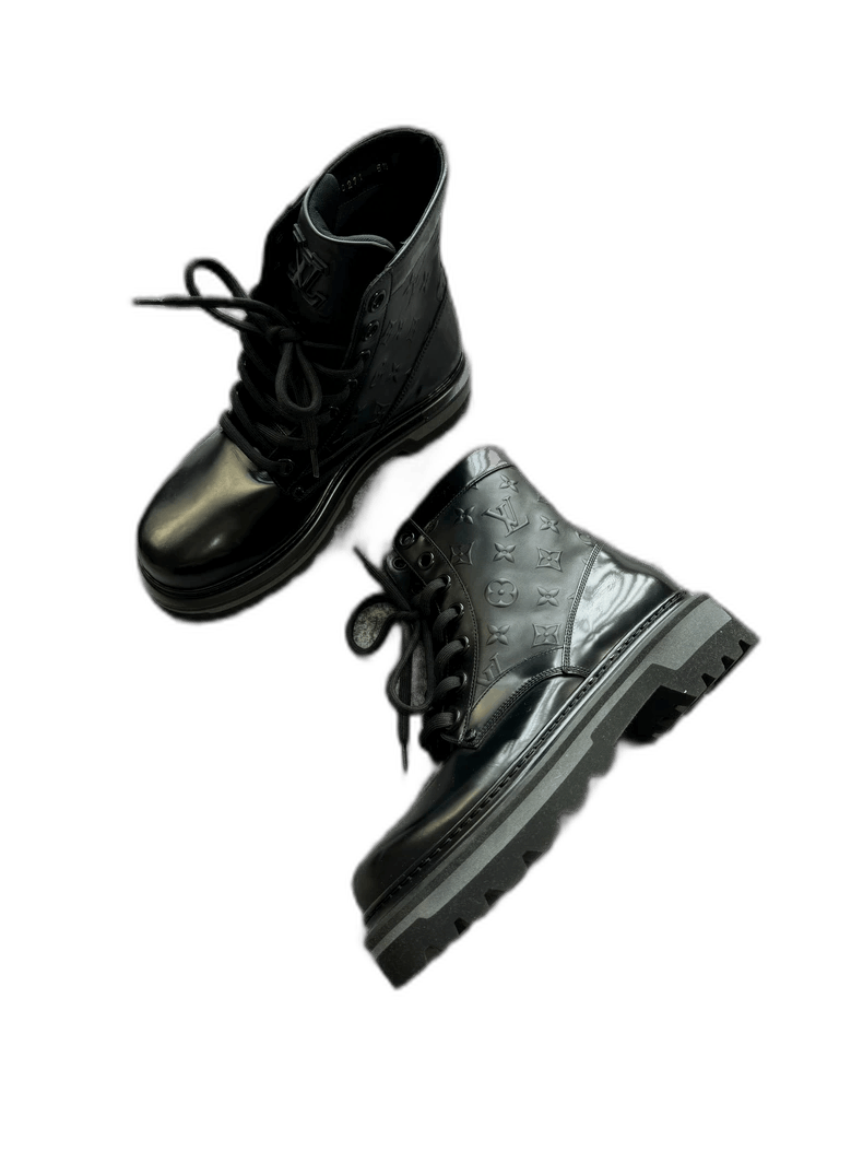 Louis Vuitton Louis Vuitton Black Logo Short Boots -2505 Size US 5.5 / EU 38 - 1 Thumbnail