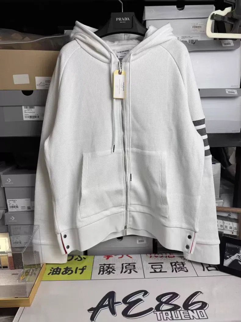 Thom Browne Thom Browne Hooded waffle long-sleeve zip-up sweatshirt Size US XL / EU 56 / 4 - 1 Thumbnail