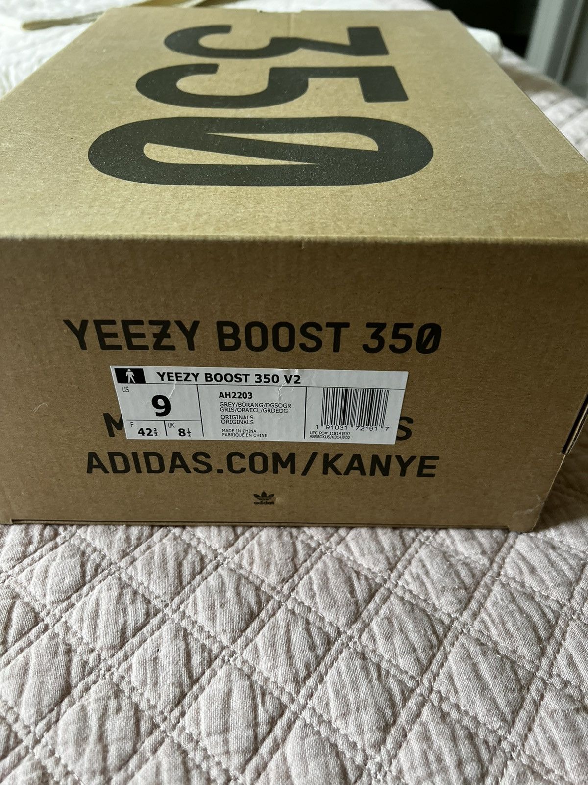 Yeezy Yeezy Boost 350 V2 Grey Size US 9 / EU 42 - 5 Thumbnail