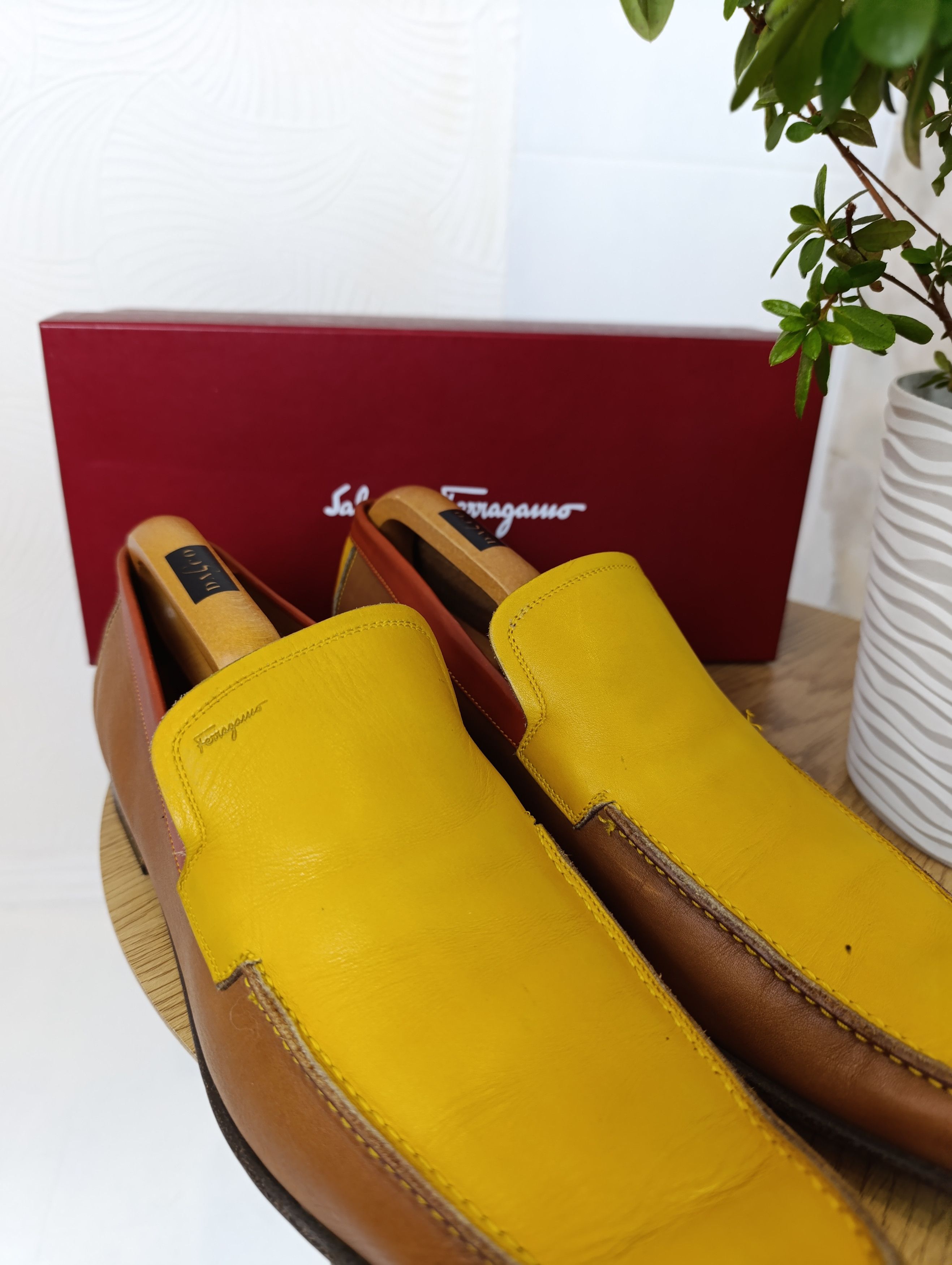 Salvatore Ferragamo SALVATORE FERRAGAMO LEATHER ITALIAN SHOES Size US 8 / EU 41 - 13 Thumbnail