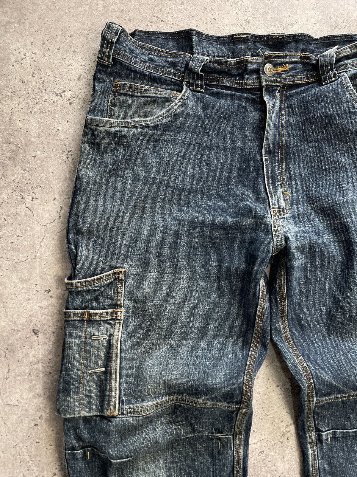 Diesel Vintage 00s Distressed Avant Garde Diesel Cargo Jeans Pants Size US 33 - 5 Thumbnail