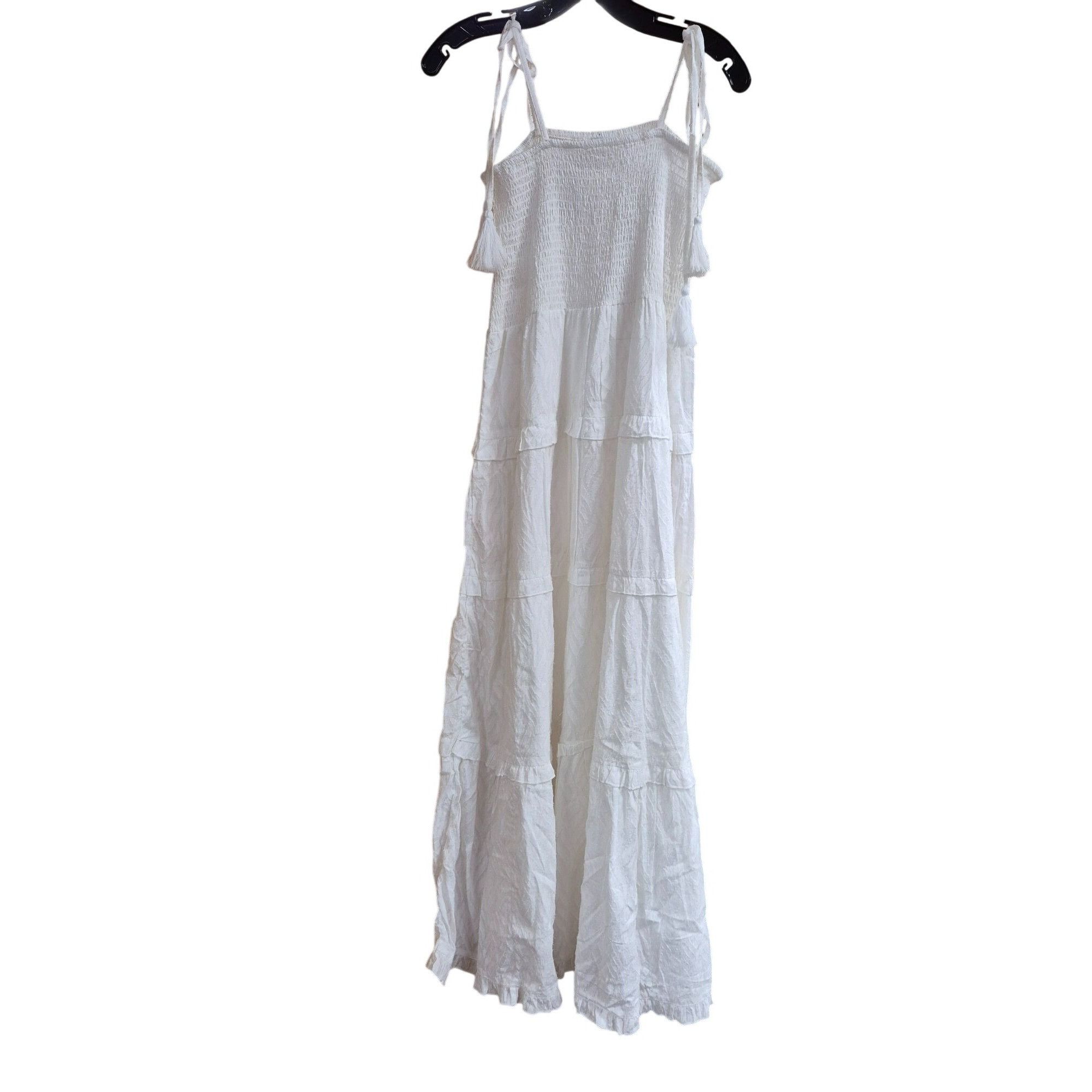 Other White Smocked Maxi Dress With Tassel Straps by Moda Posa Size M / US 6-8 / IT 42-44 - 1 Thumbnail