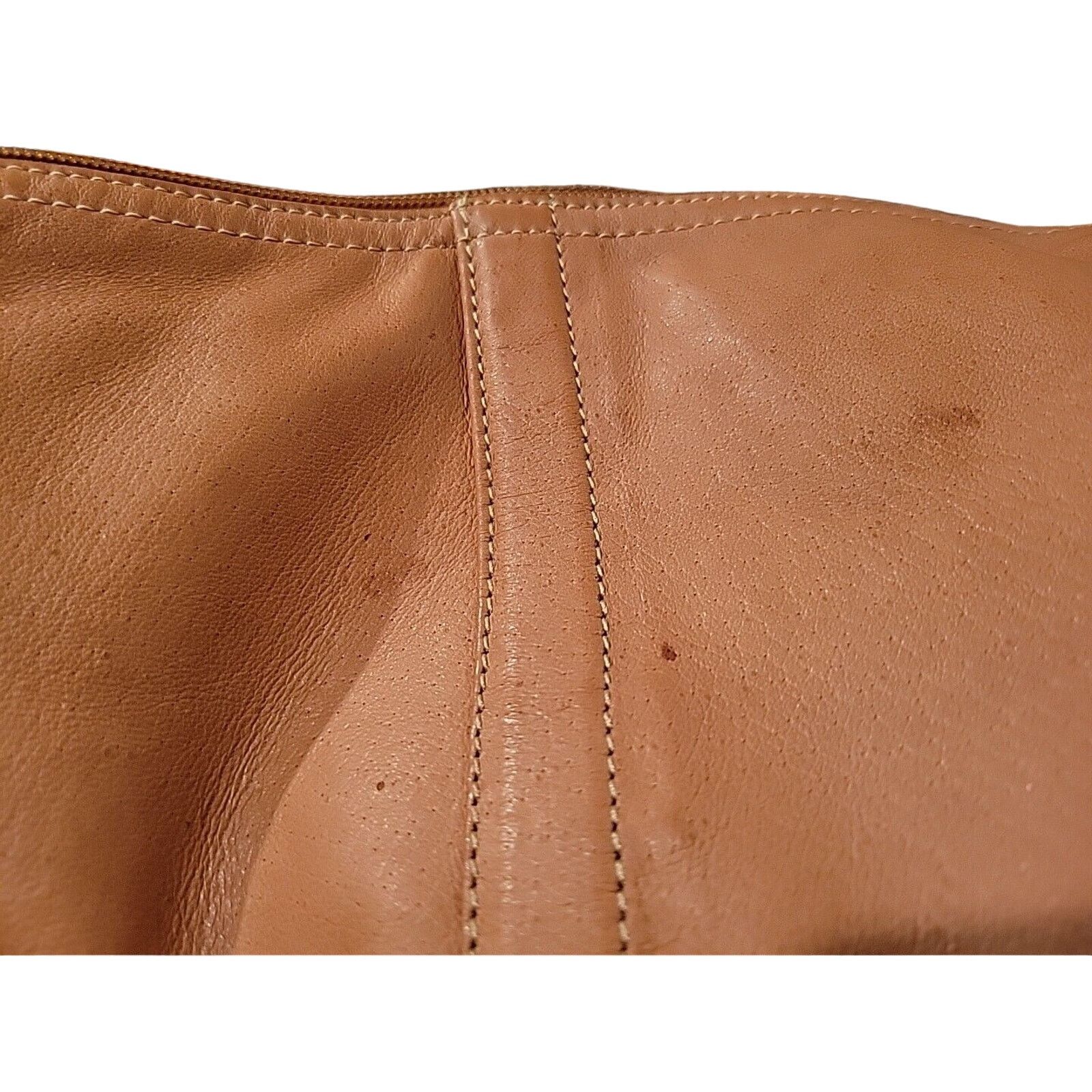 St. Johns Bay St. Johns Bay Genuine Tan Leather Purse Bag Great Condition Size ONE SIZE - 11 Thumbnail